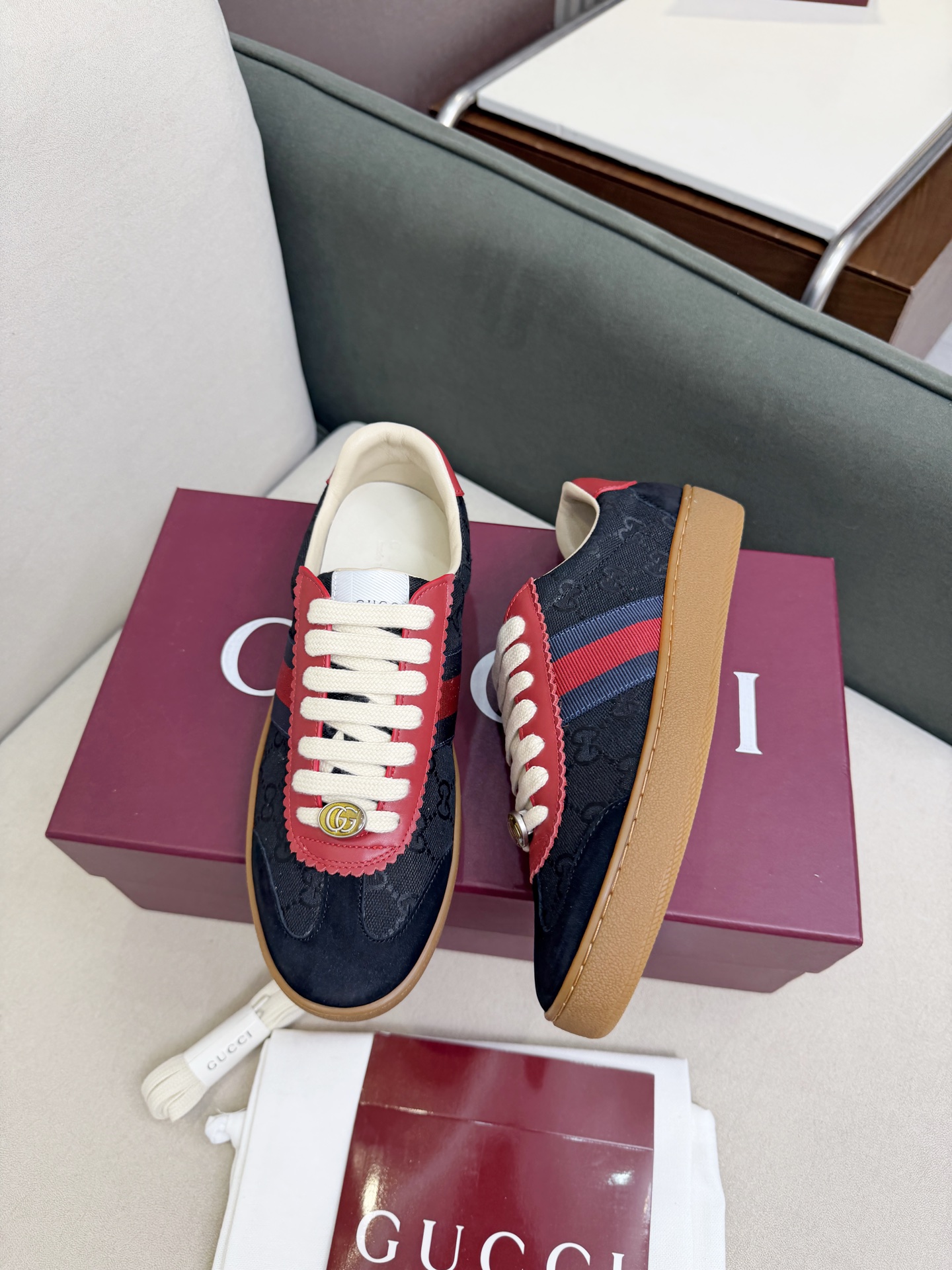 Gucci Sneakers