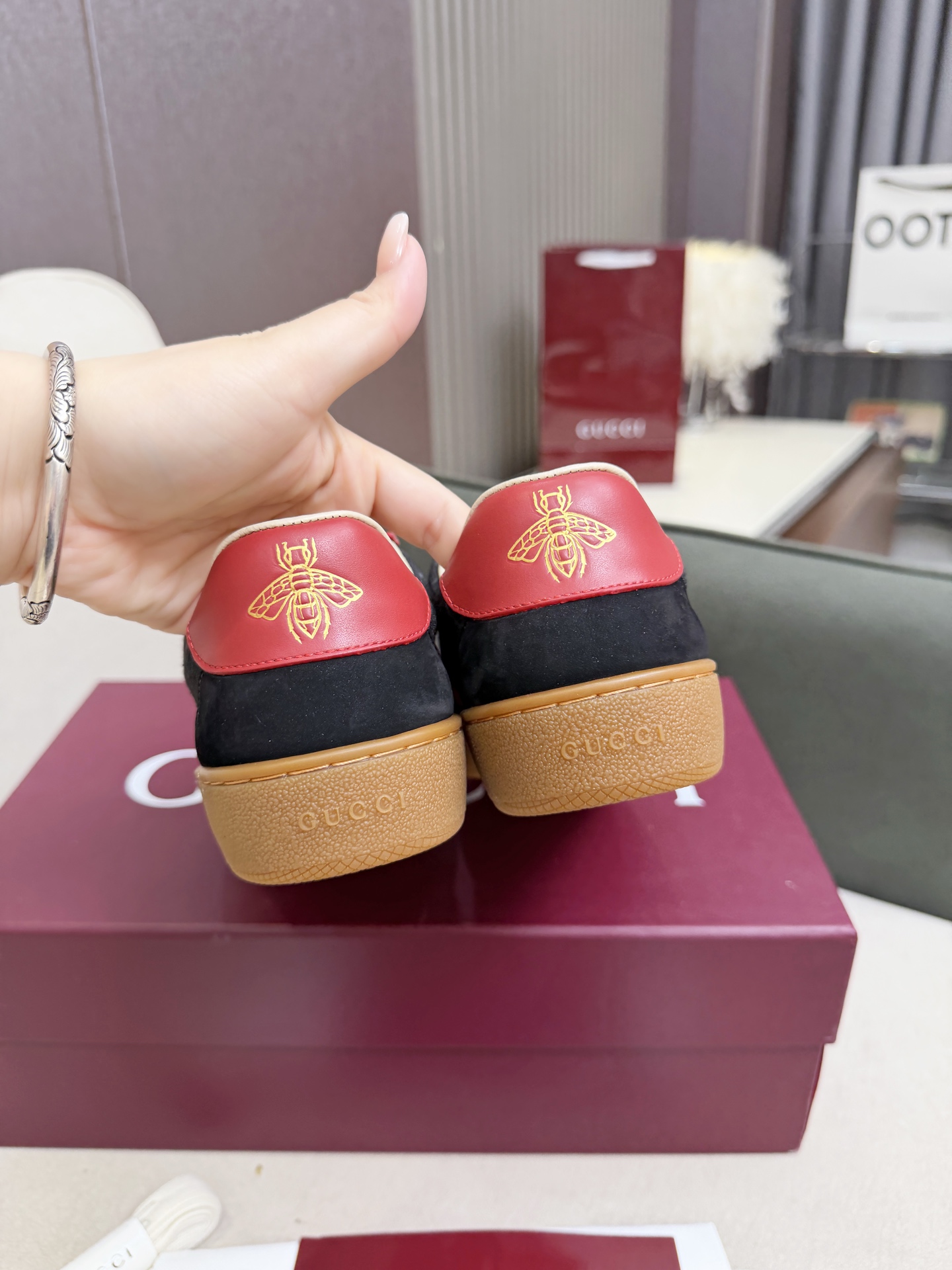 Gucci Sneakers
