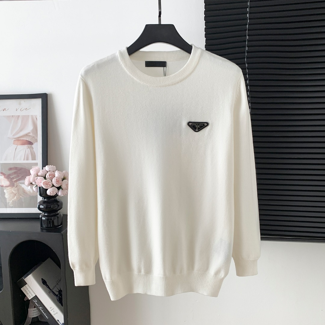 Número de estilo: M189 P130 Suéter de cuello redondo con logo pequeño de Prada ¡el último estilo de otoño e invierno! ¡…