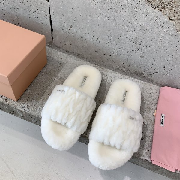 High Quality MiuMiu Shoes Slippers Cowhide Horsehair Rubber Wool Fall/Winter Collection