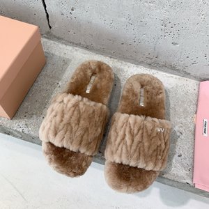 MiuMiu Shoes Slippers Cowhide Horsehair Rubber Wool Fall/Winter Collection
