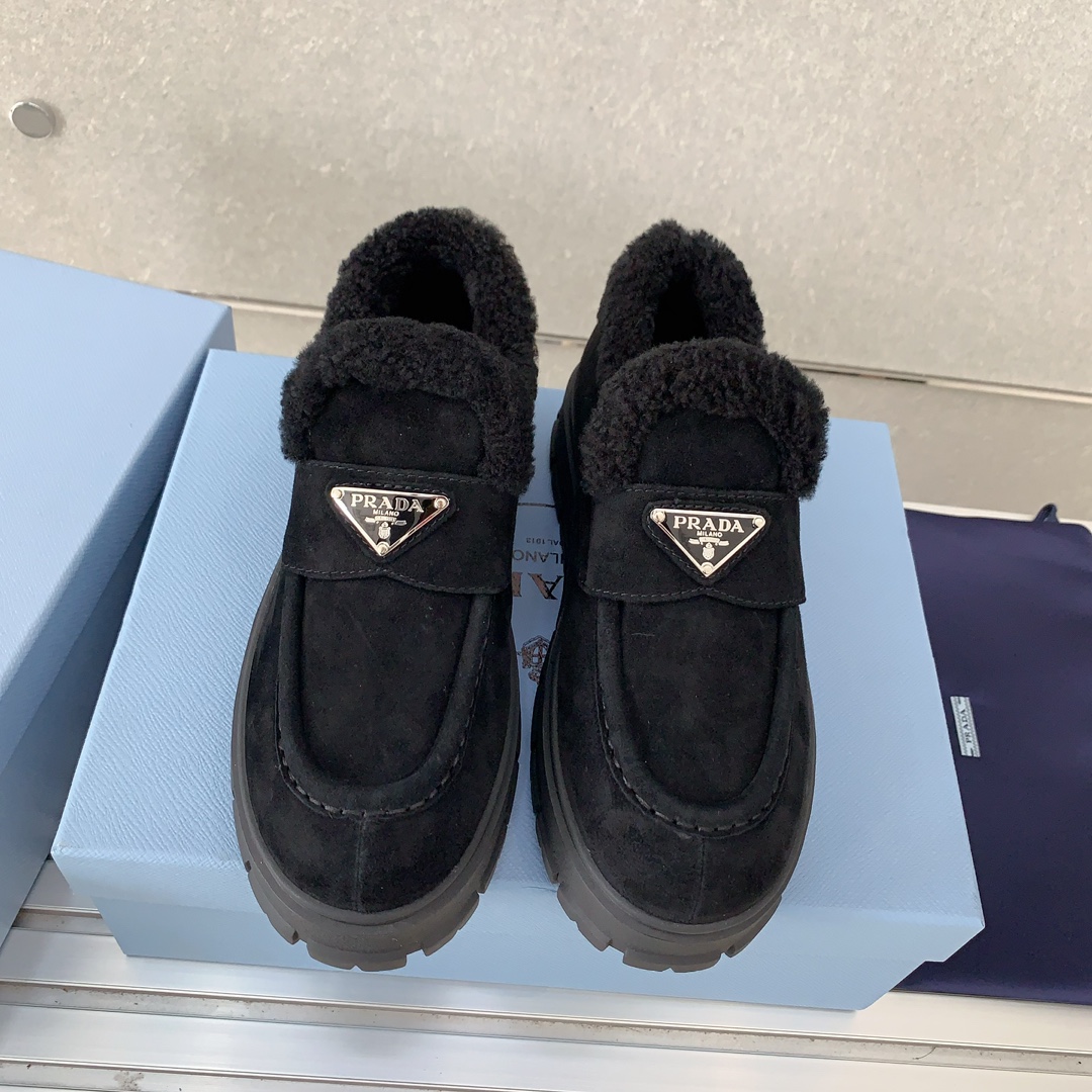 Best Wholesale Replica
 Prada Shop
 Skateboard Shoes Lambswool TPU Fall/Winter Collection