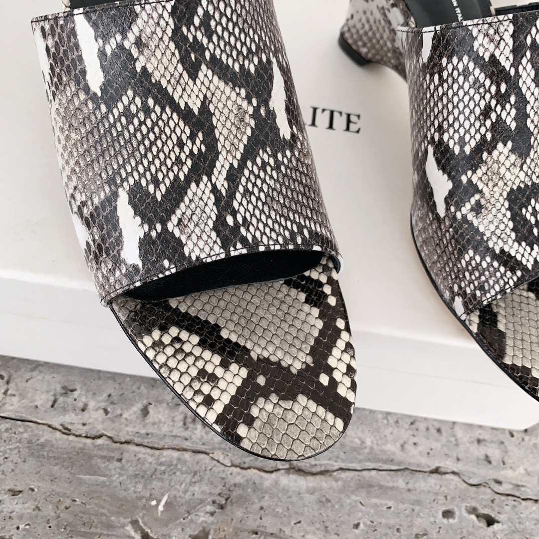 Khaite 2024 High-Fashion Slippers: Unique Style, Premium Quality, Italian Design, Limited Sizes - 图片 7