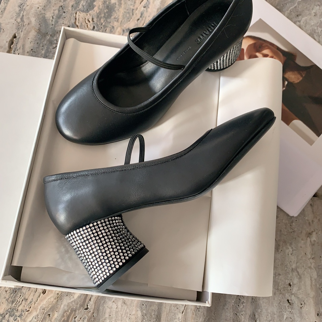 “Khaite Mary Queen’s Shoes: New High-Quality Cow Skin, Italian Import, Comfy Style” - 图片 1