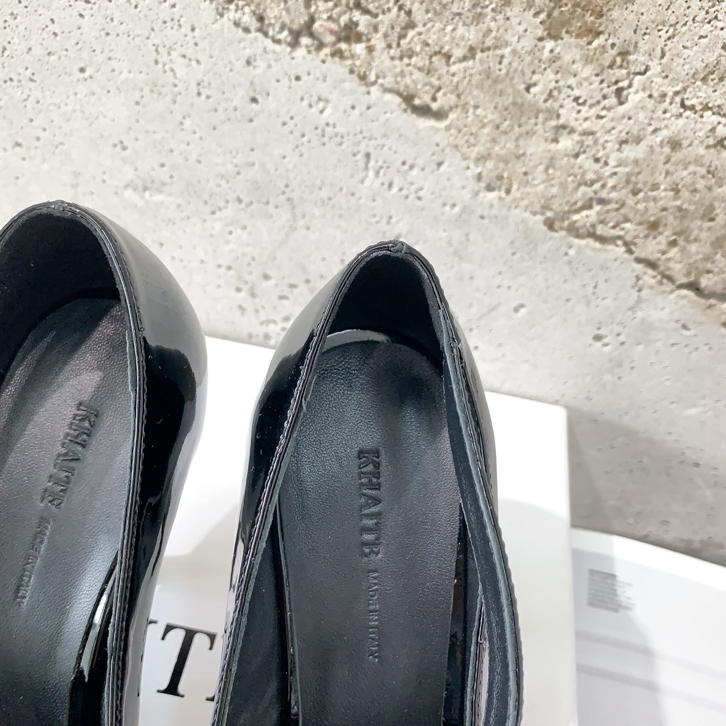 “Khaite Mary Jane Shoes: Simple, Comfy, High-Quality, Italian Design, Size 35-39” - 图片 6