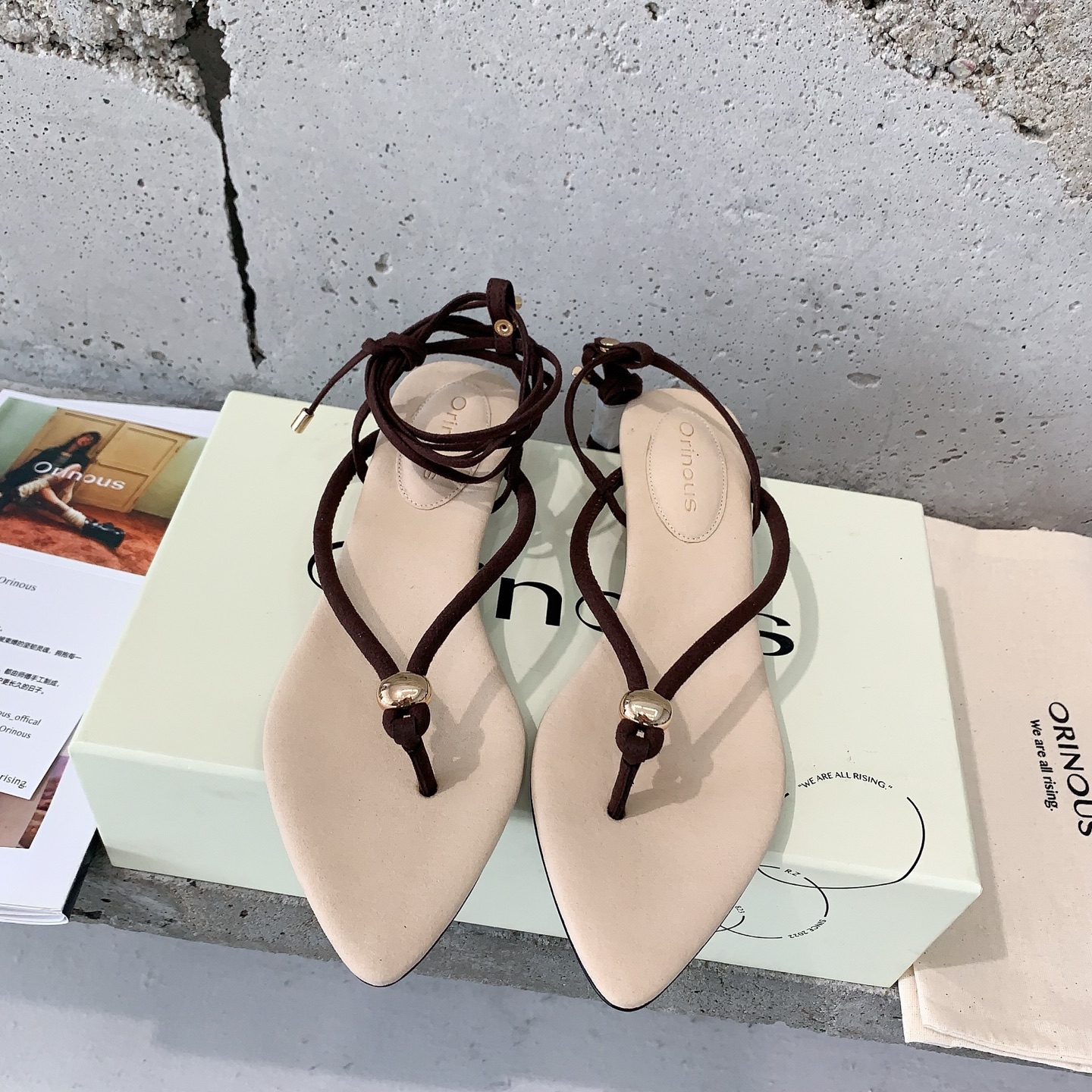 NO:232738,ORINOUS25 new strap sandals can be removable straps, one shoe and two wear lazy and fashionable, wear beautiful shoes together in spring and summer, trendy one is your own version of cowhide fabric, sheepskin lining, imported Italian leather soles, size 35-39# (40# customized, no return or exchange), sandals, sandals, cowhide, sheepskin, Leather soles19860909ORINOUS25新款绑带凉鞋可拆卸绑带,一鞋两穿慵懒时髦,春夏一起穿漂亮的鞋子吧弄潮儿就是你自己对版牛皮面料,羊皮内里,意大利进口真皮大底,码数35-39#（40#订做不退换）,凉鞋,sandals,cowhide,sheepskin,Leather soles,Women's Shoes