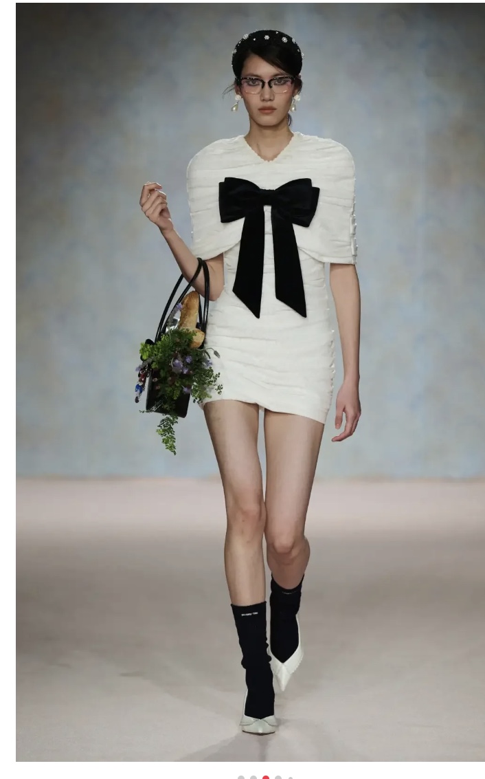 NO:420095,Wearing demonstration, single shoes19860909穿搭示范,单鞋,Women's Shoes