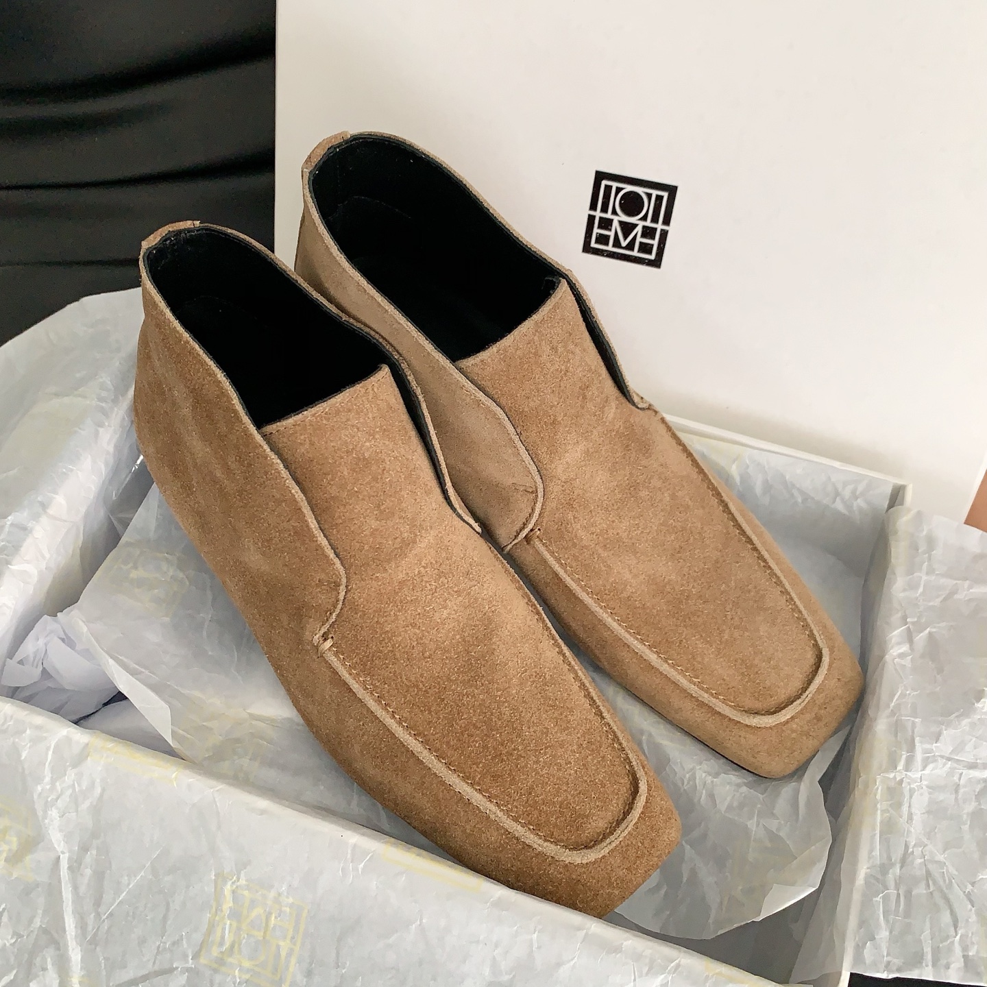 Toteme Twilight Winter Boots: Stylish, Simple, High-Quality Italian Leather (Size 35-39) - 图片 4