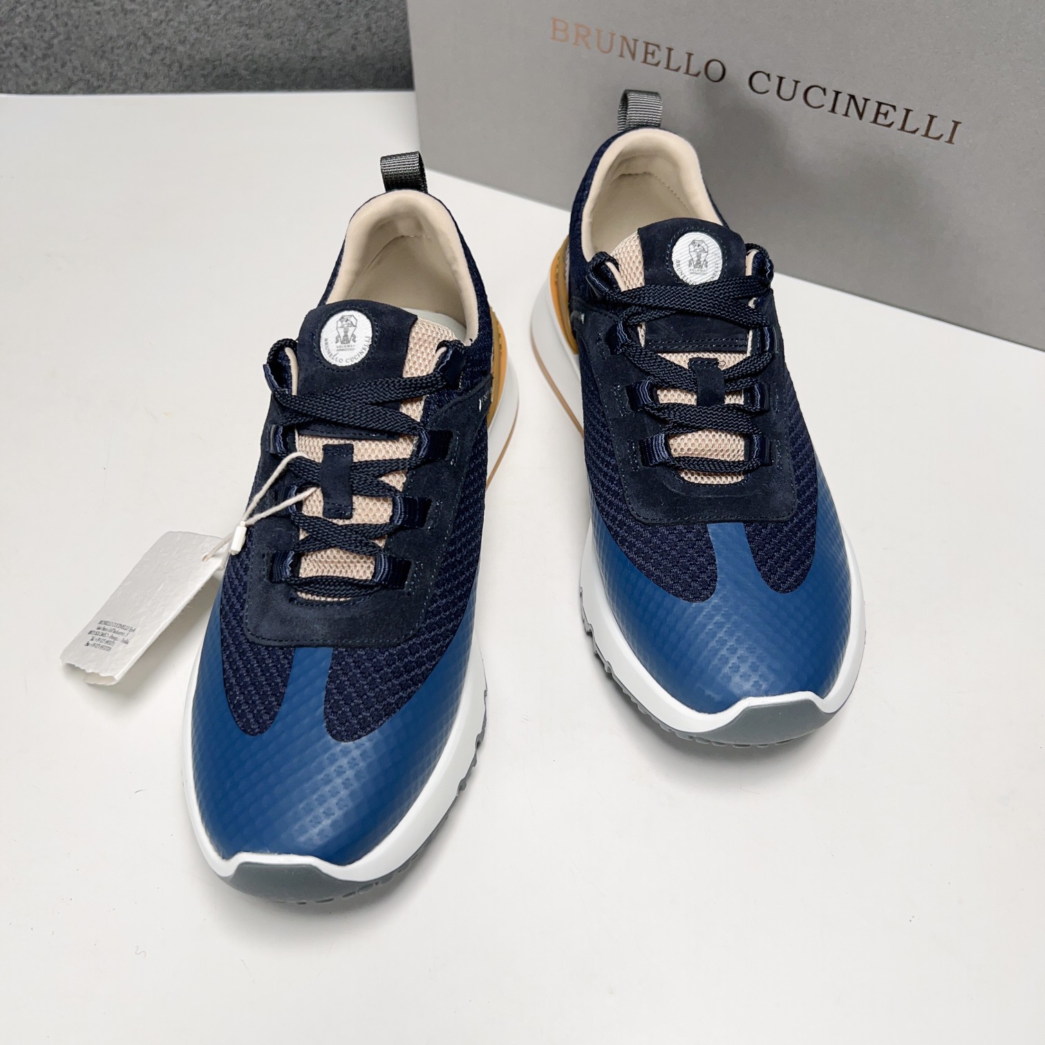 BC Nuevo Brunello Cucinell* Mixed Colour Knit Low Top Sneakers Precio oficial RMB, Los hilos clásico
