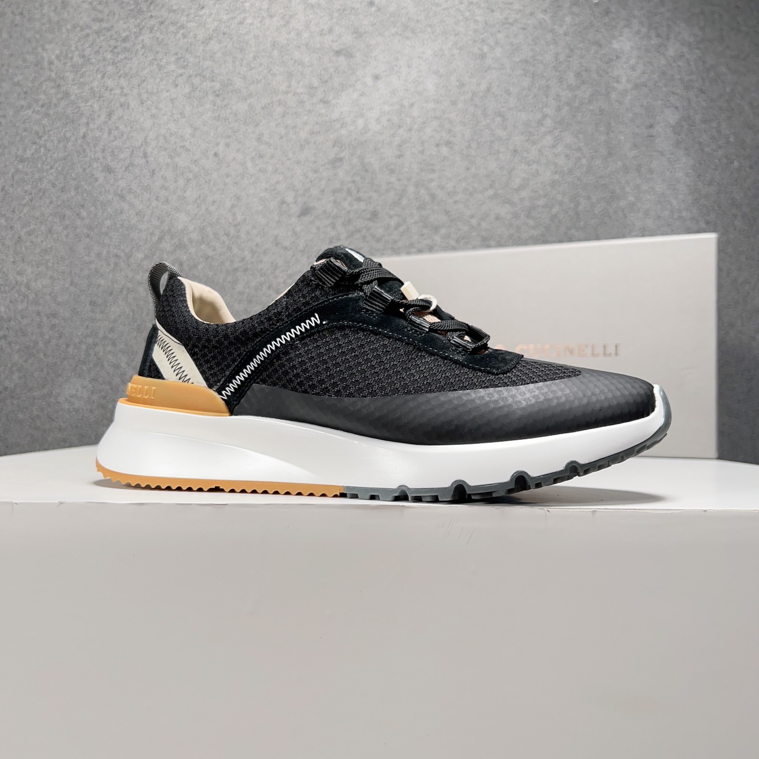 BC Nuevo Brunello Cucinell* Mixed Colour Knit Low Top Sneakers Precio oficial RMB, Los hilos clásico