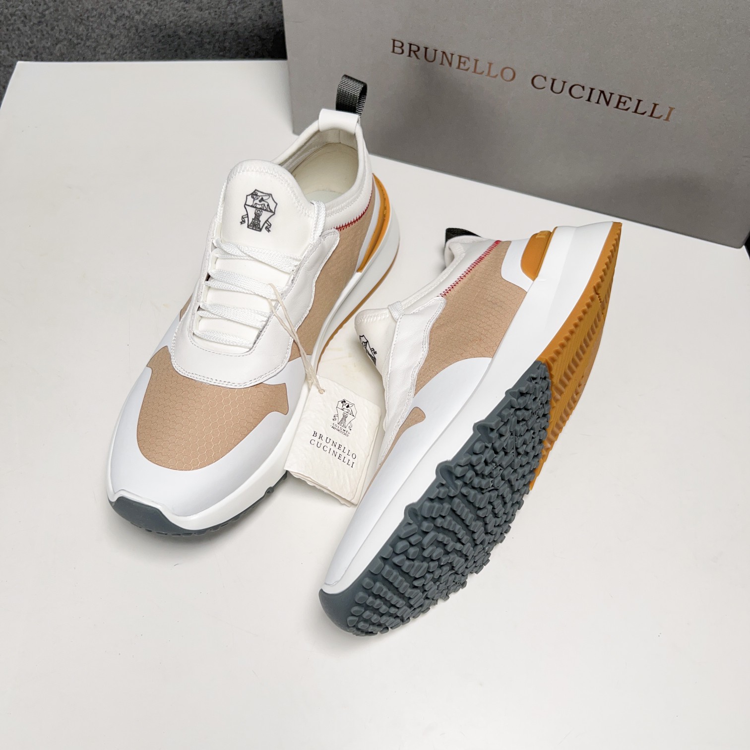 BC Nuevo Brunello Cucinell* Mixed Colour Knit Low Top Sneakers Precio oficial RMB, Los hilos clásico