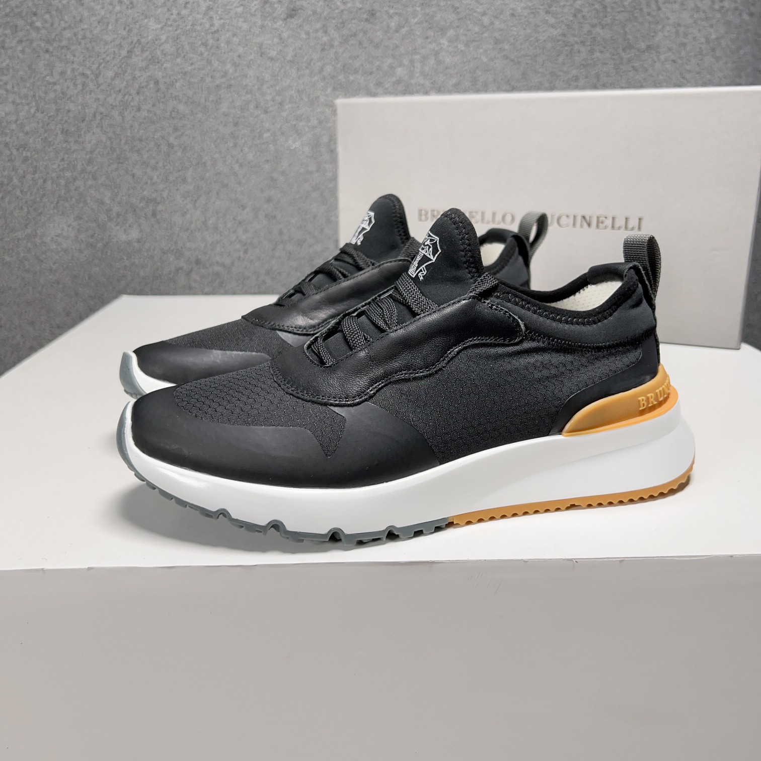 BC Nuevo Brunello Cucinell* Mixed Colour Knit Low Top Sneakers Precio oficial RMB, Los hilos clásico