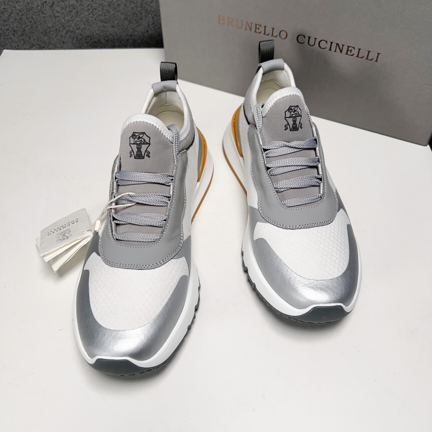 BC Nuevo Brunello Cucinell* Mixed Colour Knit Low Top Sneakers Precio oficial RMB, Los hilos clásico