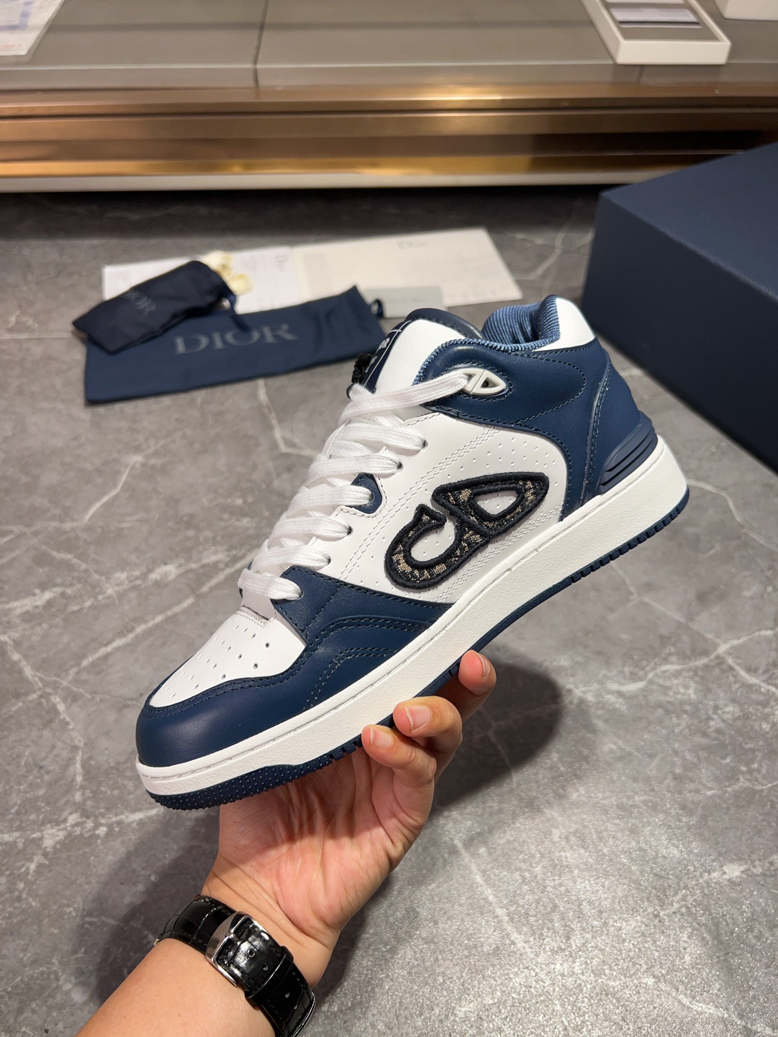 [la última coincidencia de color] Dior Dior serie B57 modelos de pareja zapatillas de deporte casual