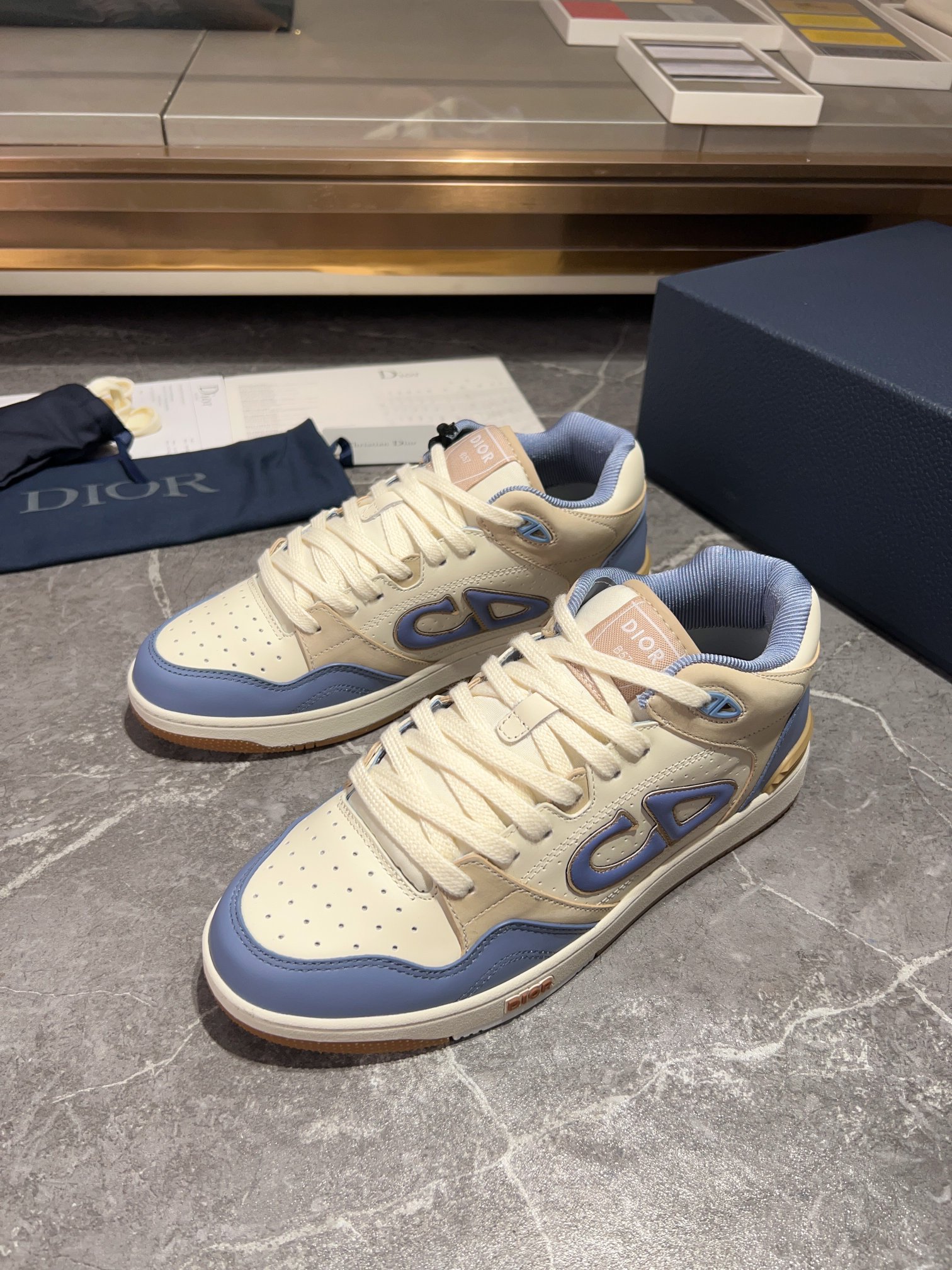 [la última coincidencia de color] Dior Dior serie B57 modelos de pareja zapatillas de deporte casual