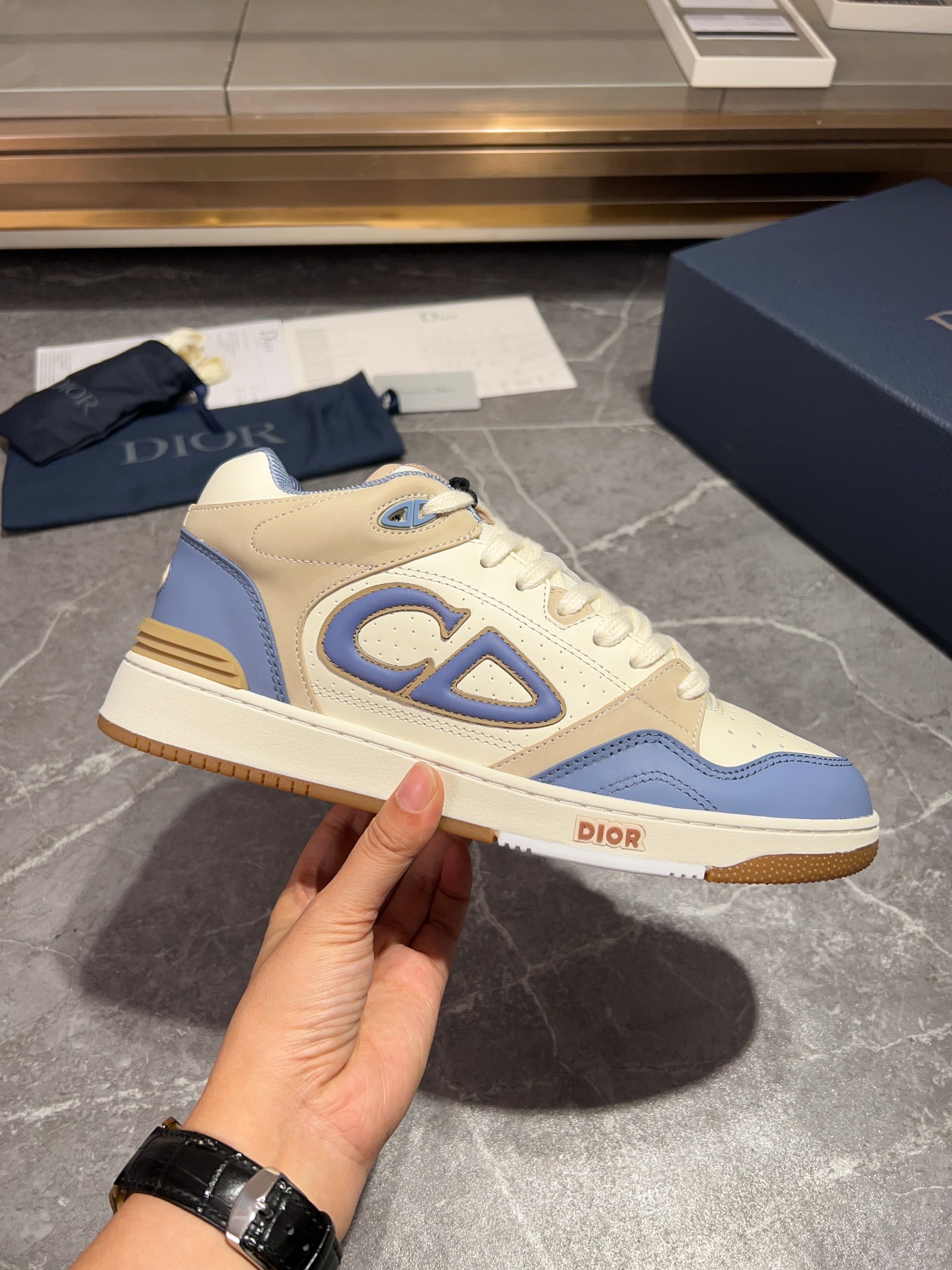 [la última coincidencia de color] Dior Dior serie B57 modelos de pareja zapatillas de deporte casual