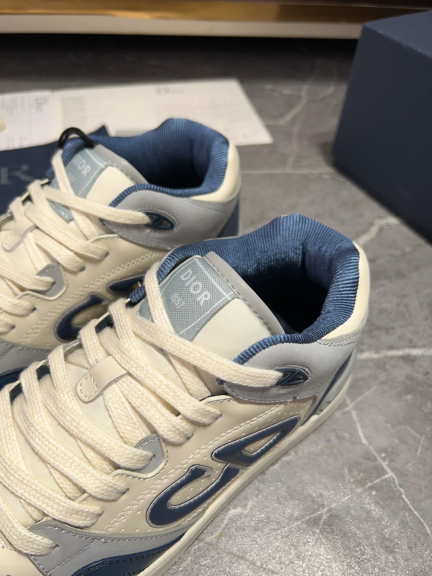[la última coincidencia de color] Dior Dior serie B57 modelos de pareja zapatillas de deporte casual