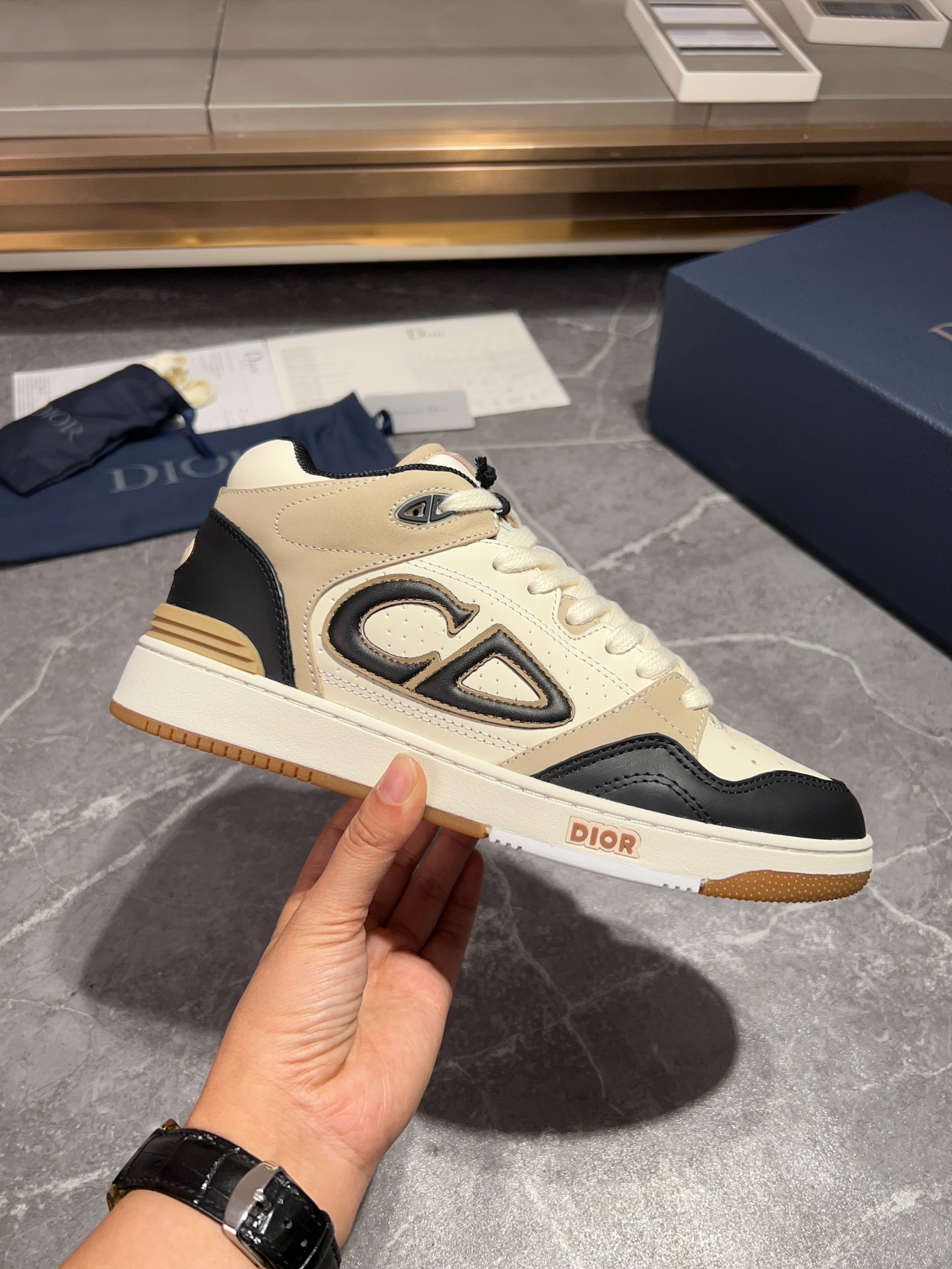 [la última coincidencia de color] Dior Dior serie B57 modelos de pareja zapatillas de deporte casual