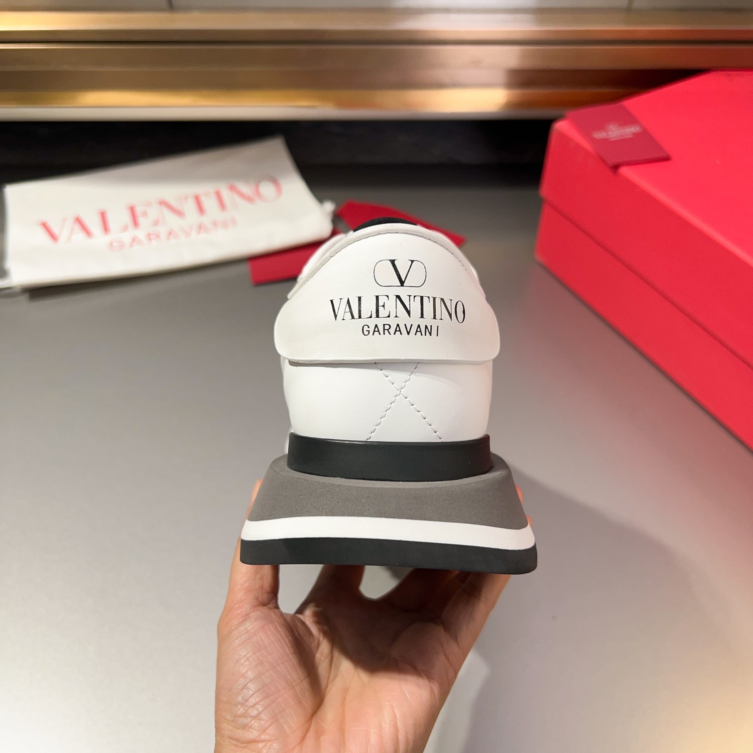 [VALENTINO] Valentino P370-Calidad de gama alta Original único - Superior - Nappa piel de becerro, r