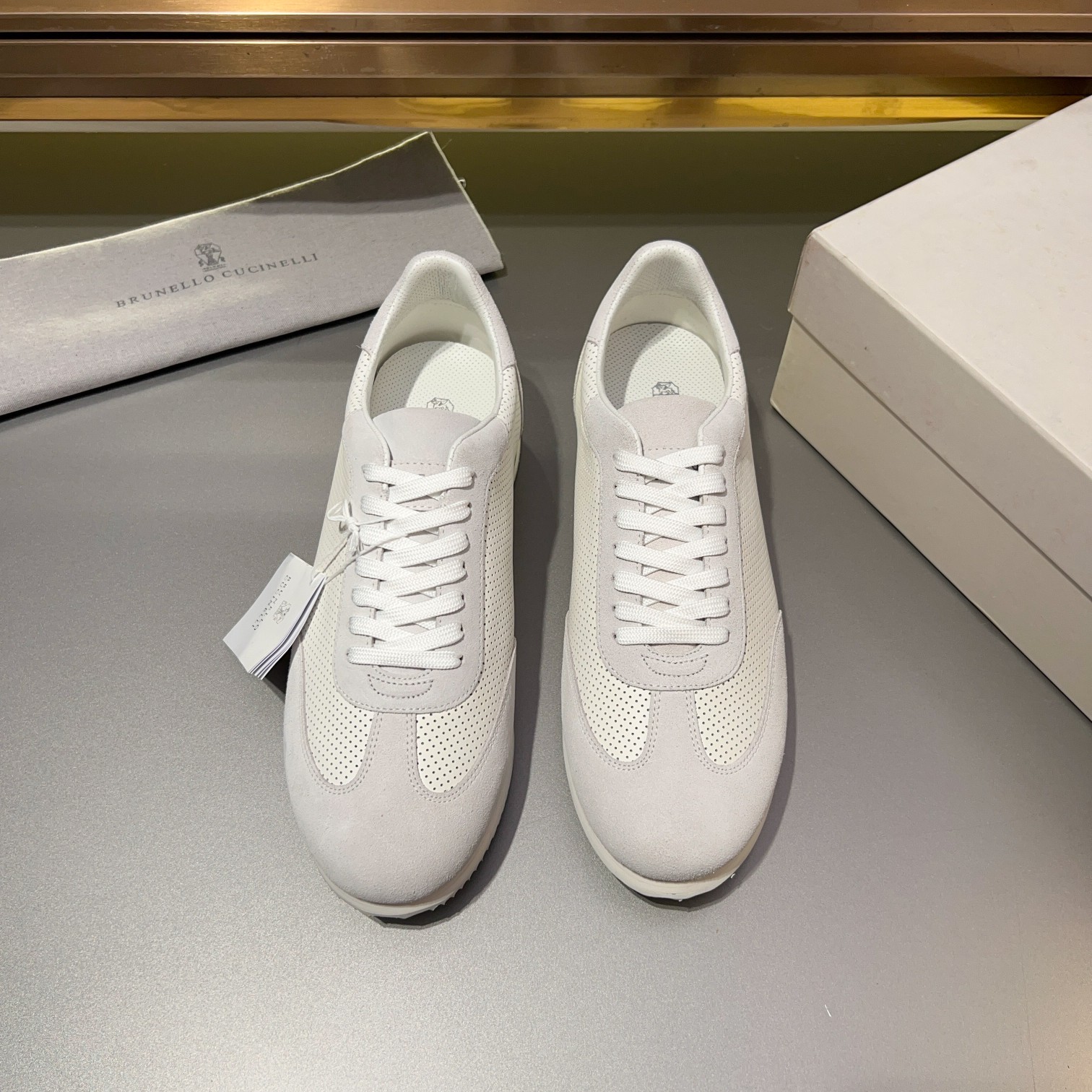 Brunello Cucinelli Men's White Leather & Suede Lace-Up Sneakers 2 a1713353647313 0360