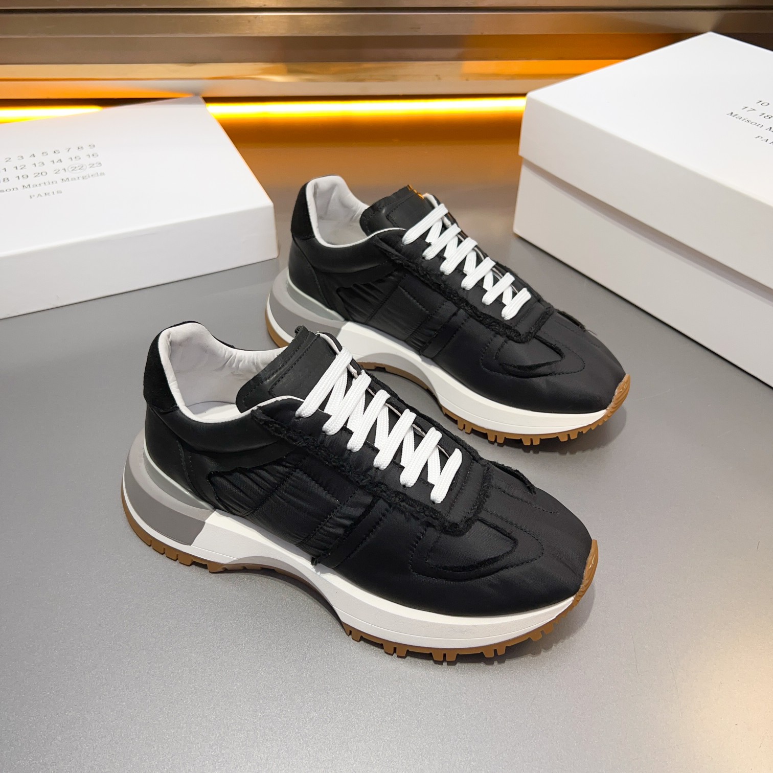 Maison Margiela MM6 Replica Sneakers - Retro Style, Comfortable Fit 10 a1714958226226 0306