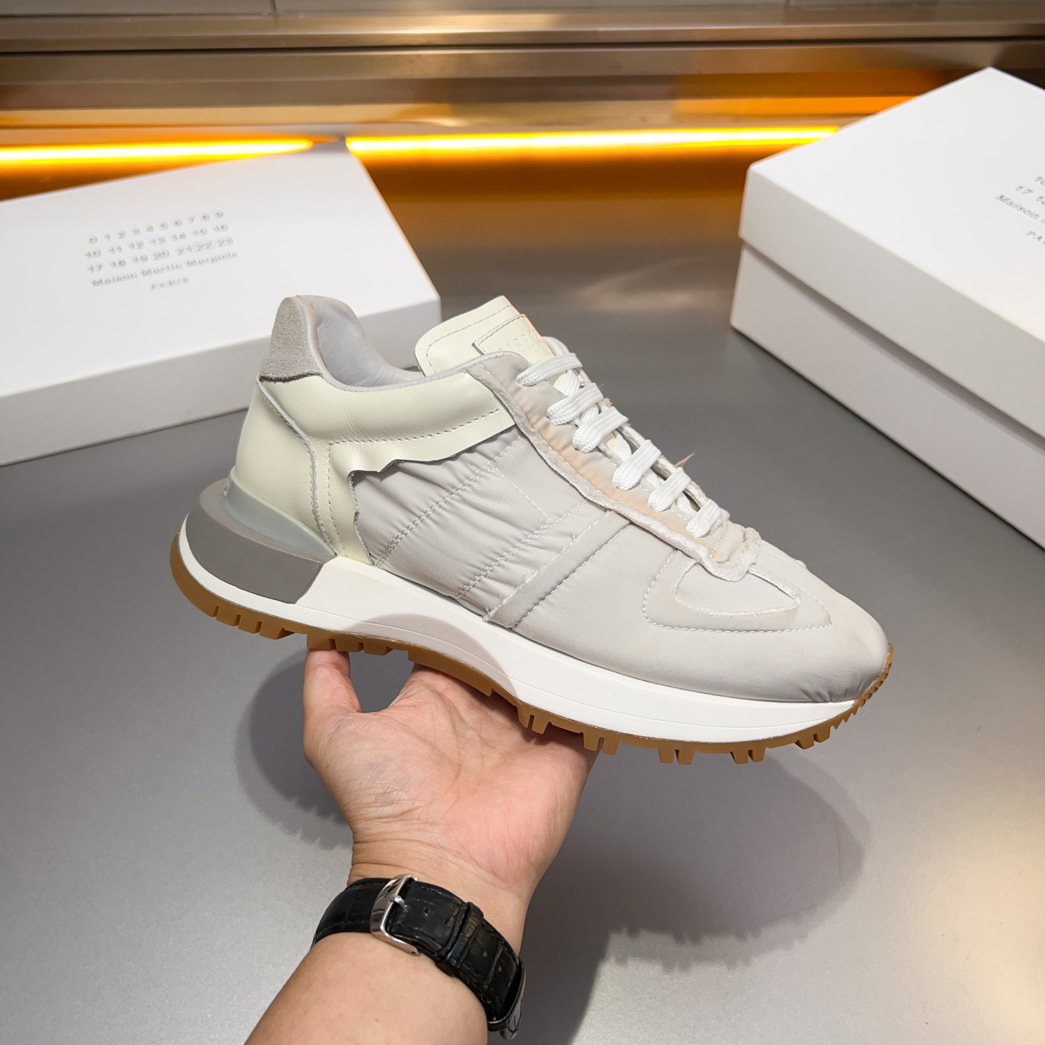 Maison Margiela MM6 Replica Sneakers: Retro Style & Comfort 6 a1714958244076 3603