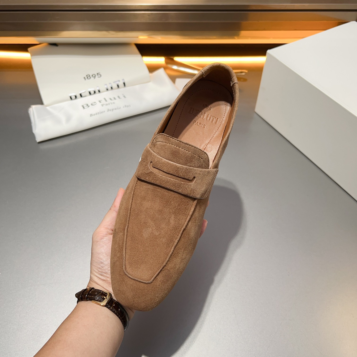 Berluti/Bruti Eden Scritto gráfico de cuero penny loafers modelos de los hombres slip-on, hecha de c