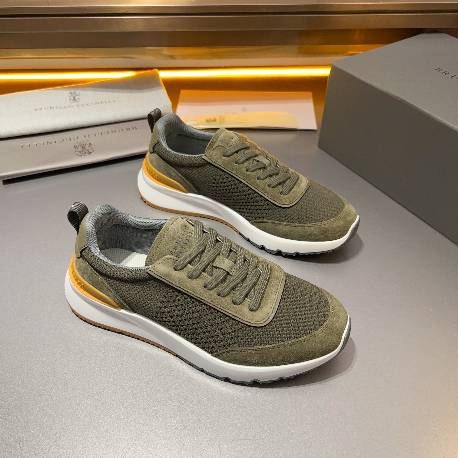 Brunello Cucinelli Primavera/Verano Nuevo Bloque de color de los zapatos de los hombres del tablero 