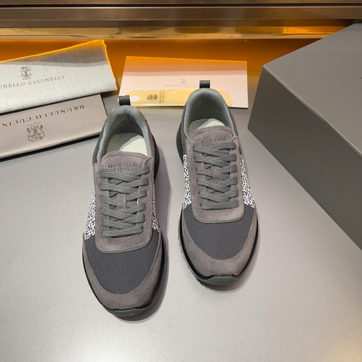 Brunello Cucinelli Primavera/Verano Nuevo Bloque de color de los zapatos de los hombres del tablero 