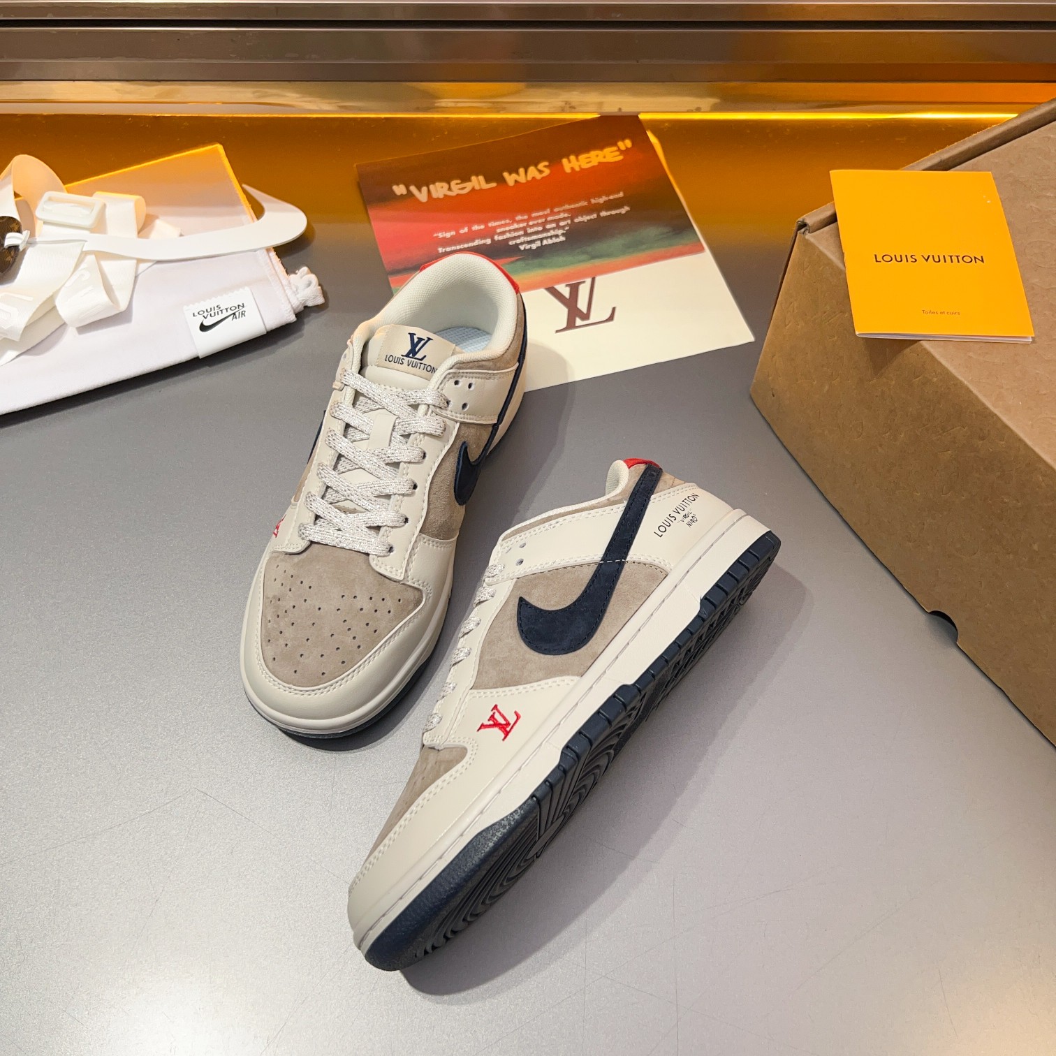 L.v* X nike de marca compartida están confeccionadas en piel de vacuno con cabeza empalmada con orig