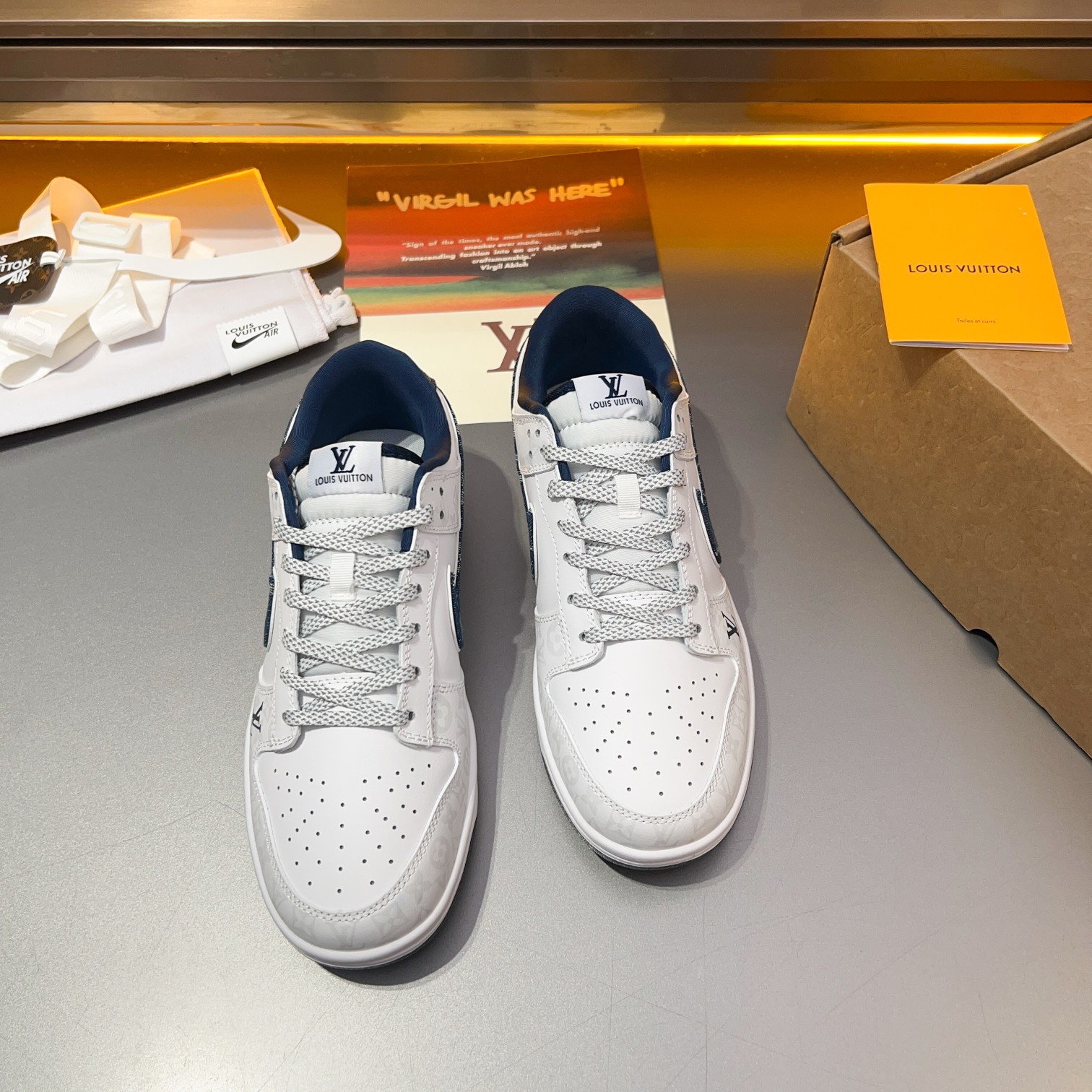 L.v* X nike de marca compartida están confeccionadas en piel de vacuno con cabeza empalmada con orig