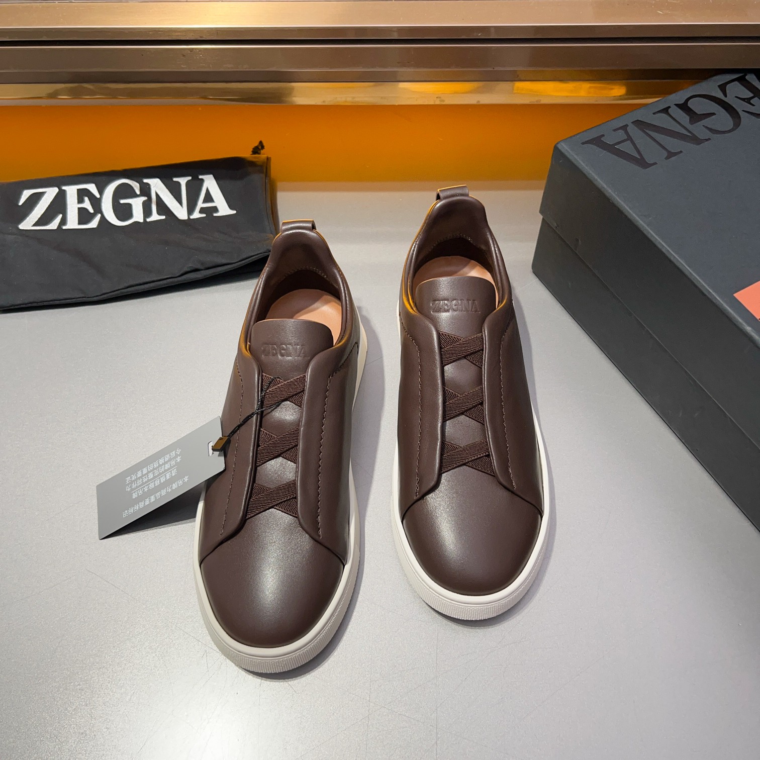 370Ermenegildo Zegna Ermenegildo Zegna Piel lisa Zapatillas bajas TIZIANOLas zapatillas bajas Tizian
