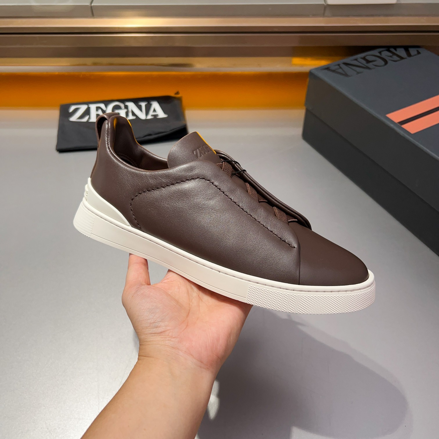370Ermenegildo Zegna Ermenegildo Zegna Piel lisa Zapatillas bajas TIZIANOLas zapatillas bajas Tizian