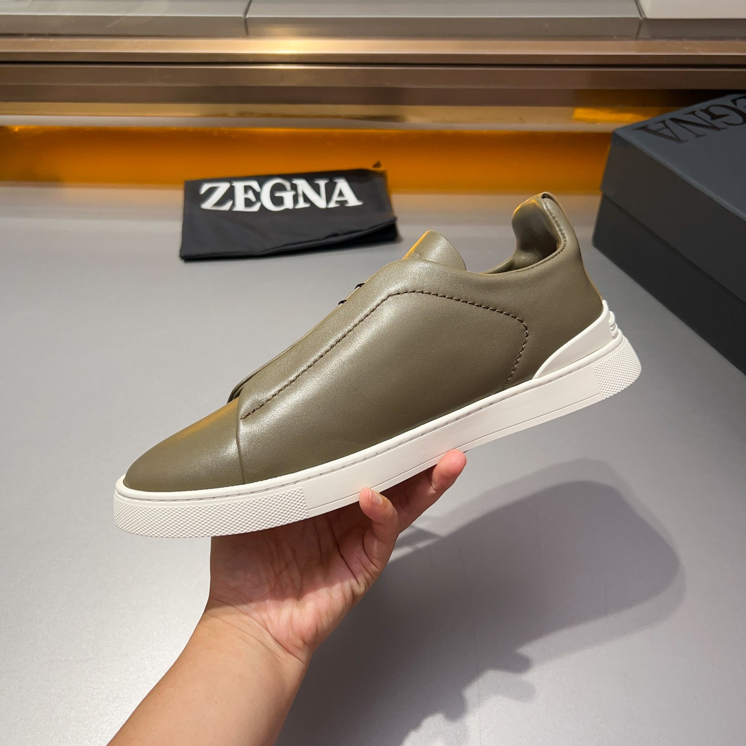 370Ermenegildo Zegna Ermenegildo Zegna Piel lisa Zapatillas bajas TIZIANOLas zapatillas bajas Tizian