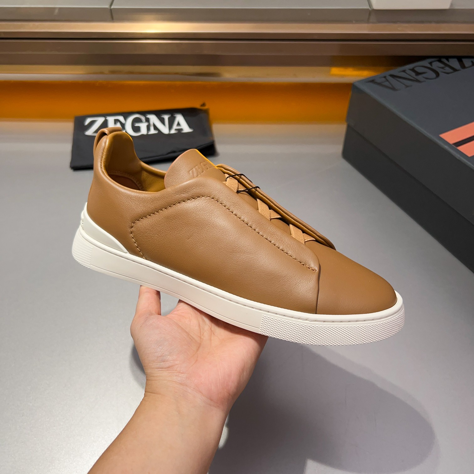 370Ermenegildo Zegna Ermenegildo Zegna Piel lisa Zapatillas bajas TIZIANOLas zapatillas bajas Tizian