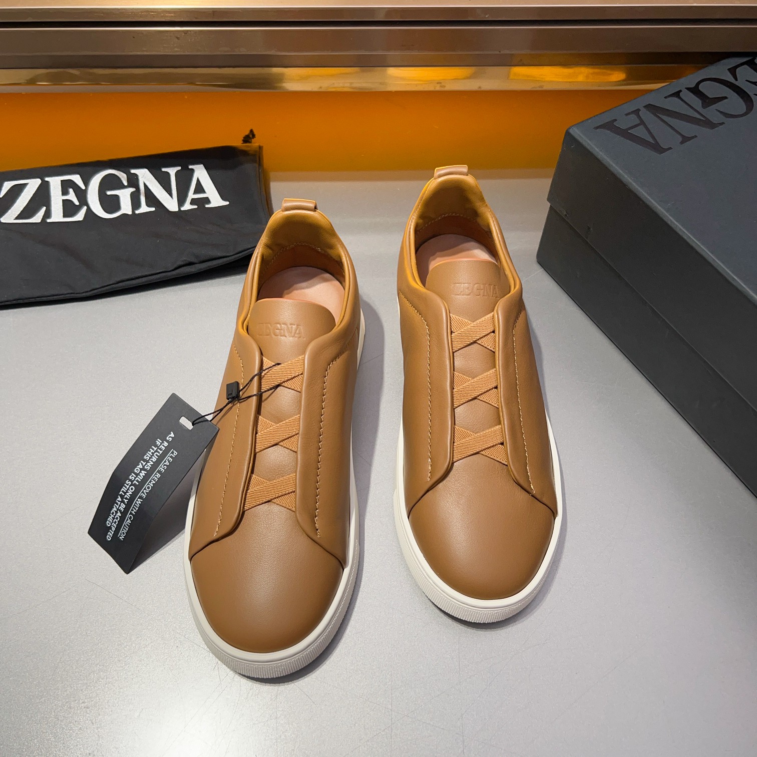 370Ermenegildo Zegna Ermenegildo Zegna Piel lisa Zapatillas bajas TIZIANOLas zapatillas bajas Tizian