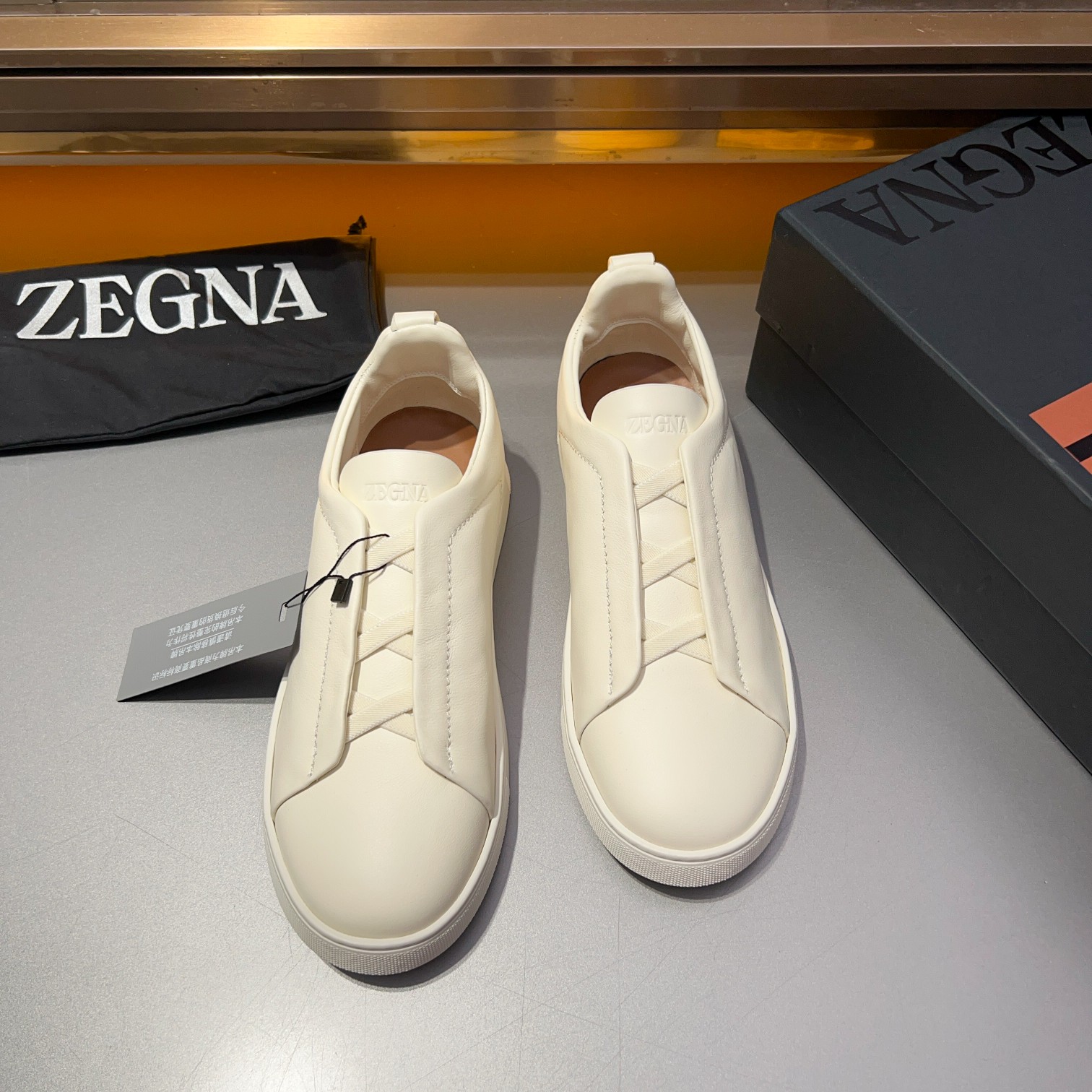 370Ermenegildo Zegna Ermenegildo Zegna Piel lisa Zapatillas bajas TIZIANOLas zapatillas bajas Tizian