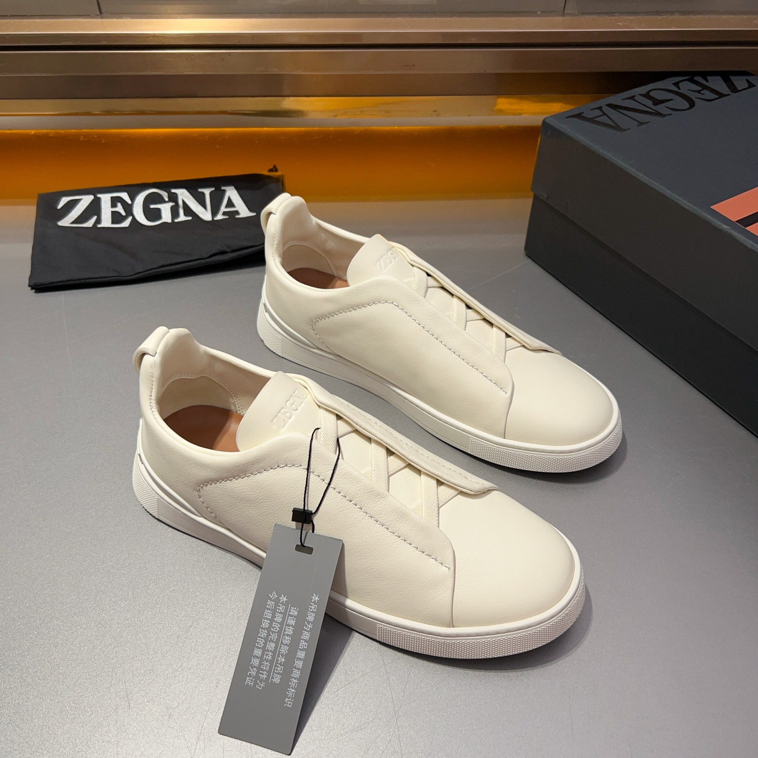 370Ermenegildo Zegna Ermenegildo Zegna Piel lisa Zapatillas bajas TIZIANOLas zapatillas bajas Tizian