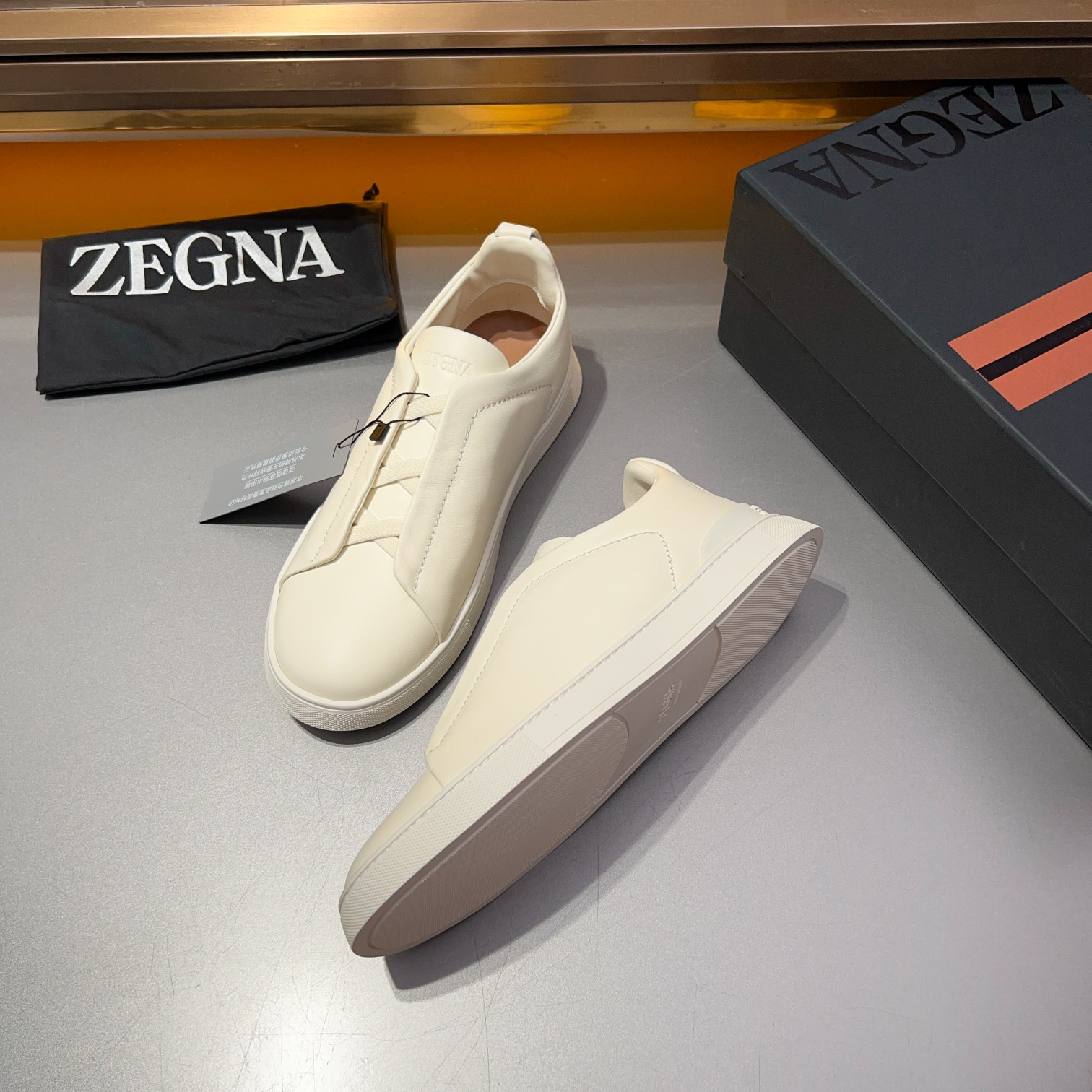 370Ermenegildo Zegna Ermenegildo Zegna Piel lisa Zapatillas bajas TIZIANOLas zapatillas bajas Tizian