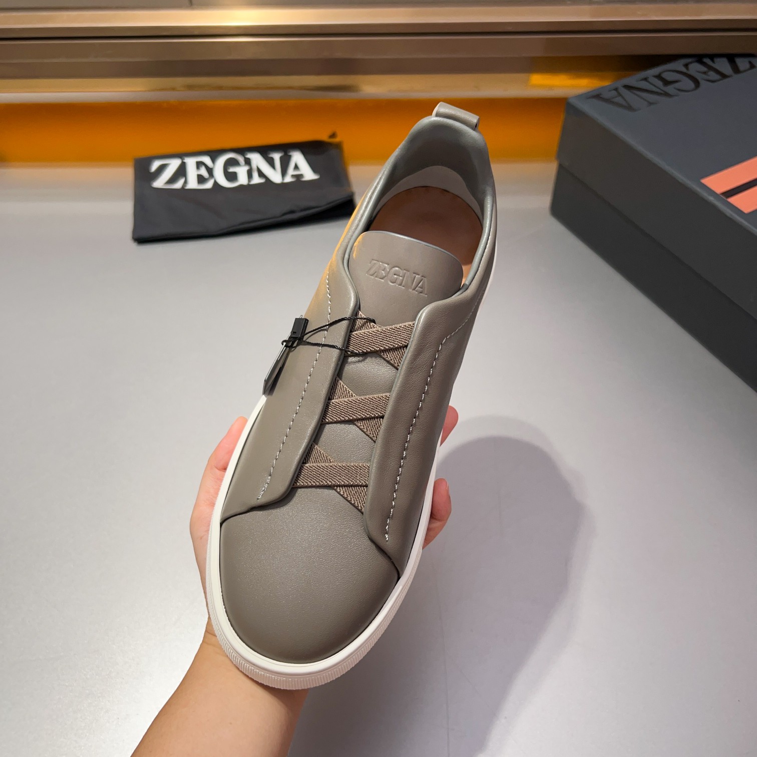 370Ermenegildo Zegna Ermenegildo Zegna Piel lisa Zapatillas bajas TIZIANOLas zapatillas bajas Tizian