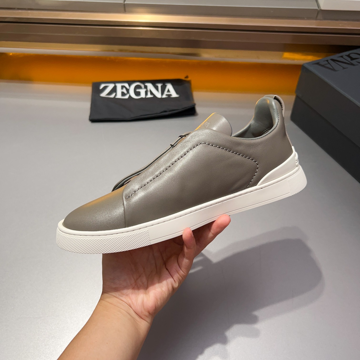 370Ermenegildo Zegna Ermenegildo Zegna Piel lisa Zapatillas bajas TIZIANOLas zapatillas bajas Tizian