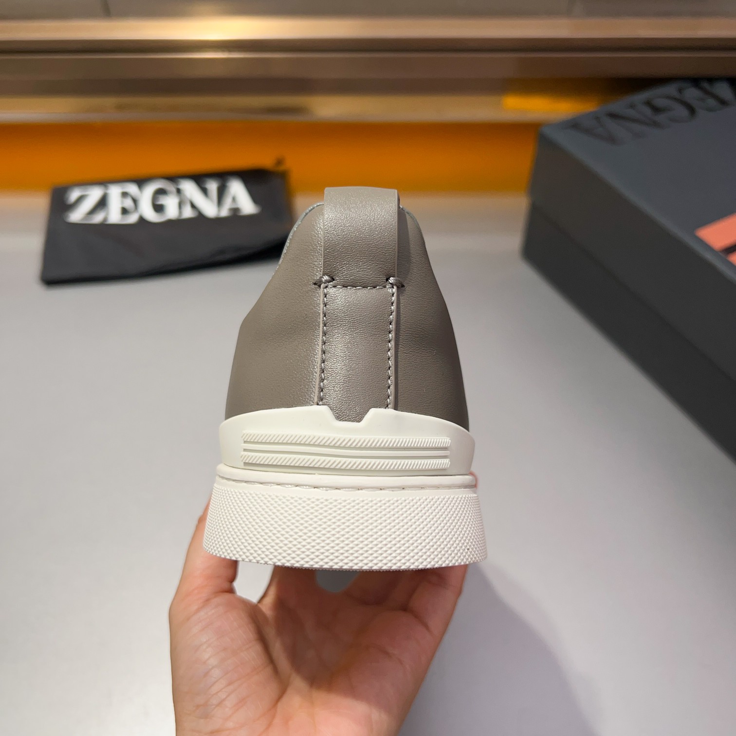 370Ermenegildo Zegna Ermenegildo Zegna Piel lisa Zapatillas bajas TIZIANOLas zapatillas bajas Tizian