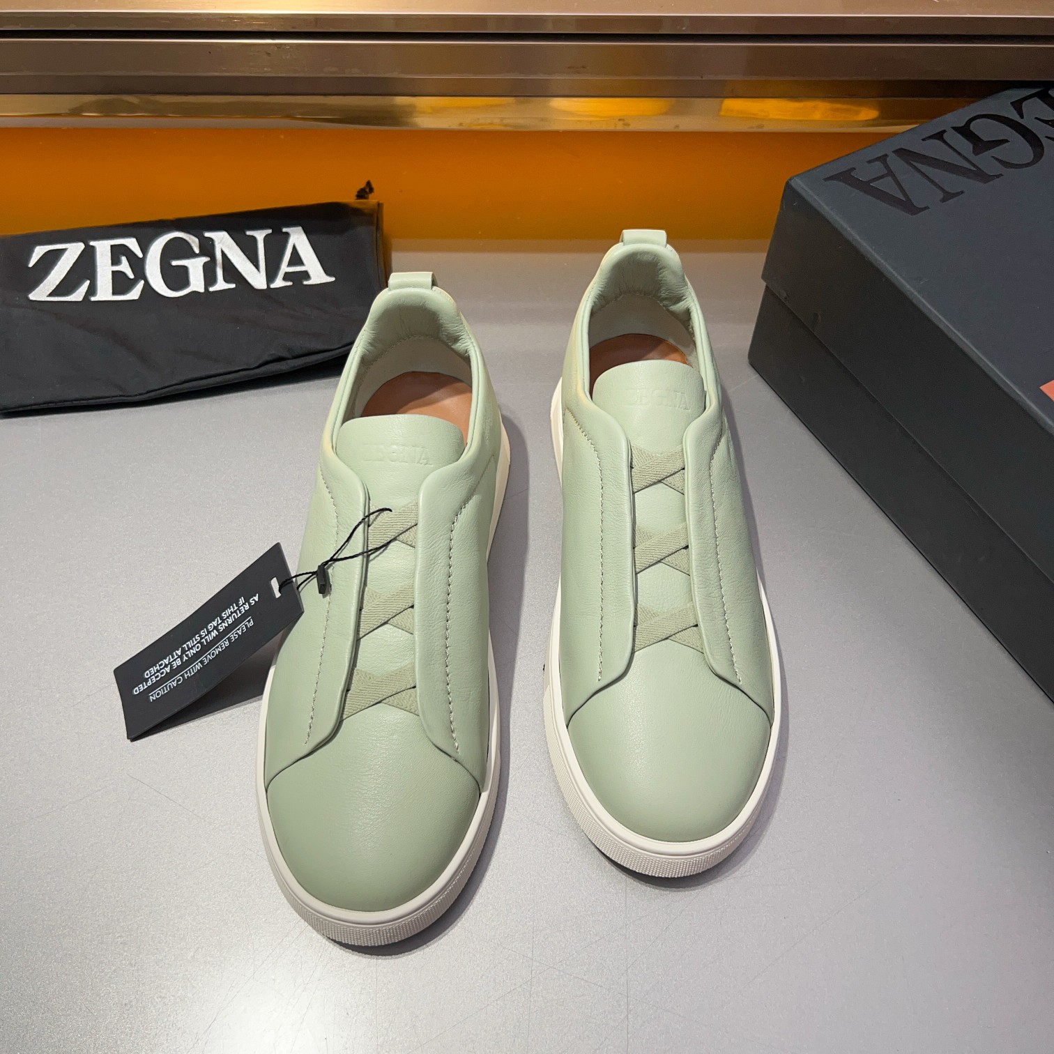 370Ermenegildo Zegna Ermenegildo Zegna Piel lisa Zapatillas bajas TIZIANOLas zapatillas bajas Tizian
