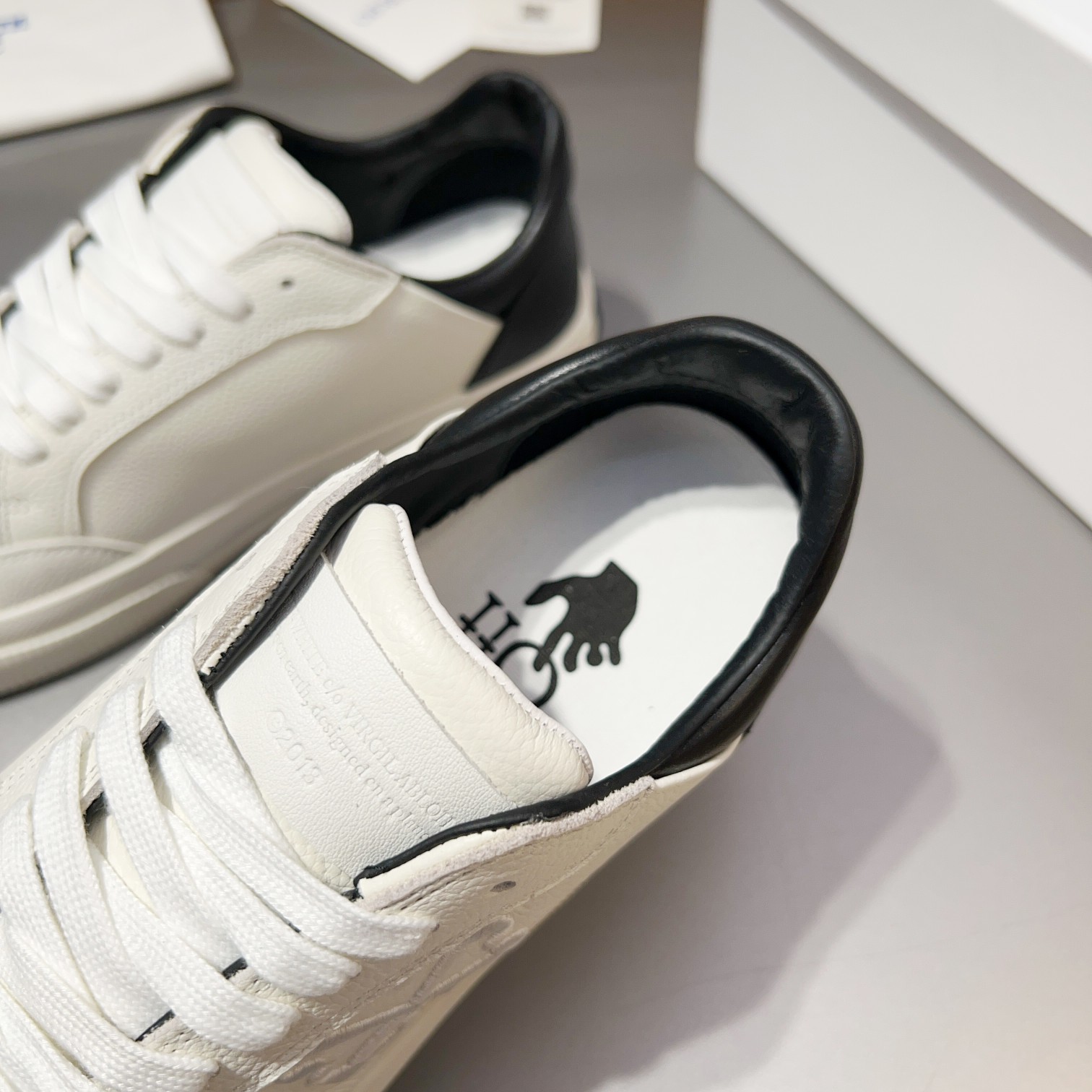 Off-White nuevas zapatillas deportivas con cordones y bloques de color, parte superior de piel de te