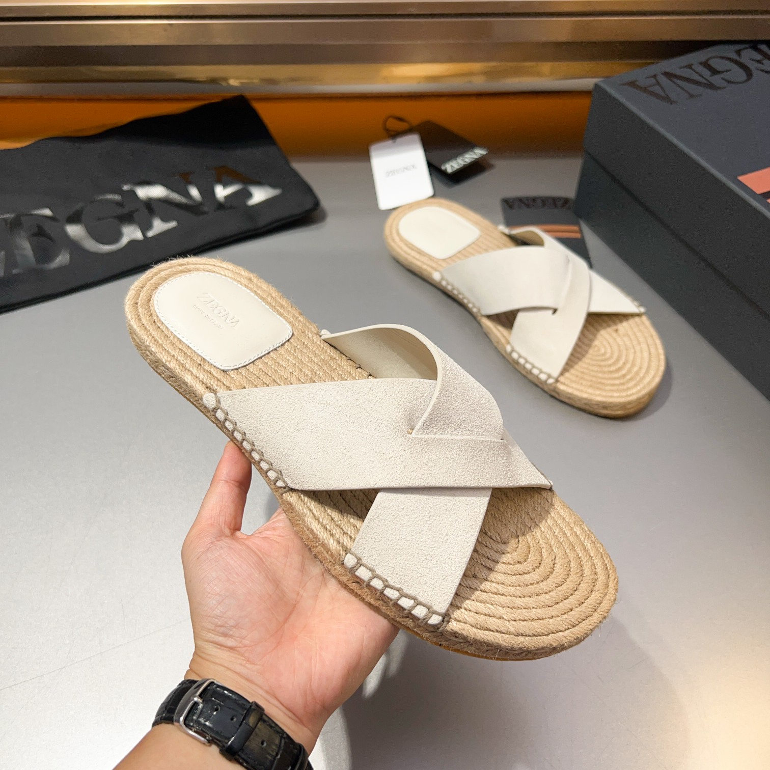 ErmenegildoZegna Zegna Zegna zapatillas 2024 Wu Lei estrella con los mismos modelos ‼ primavera y ve