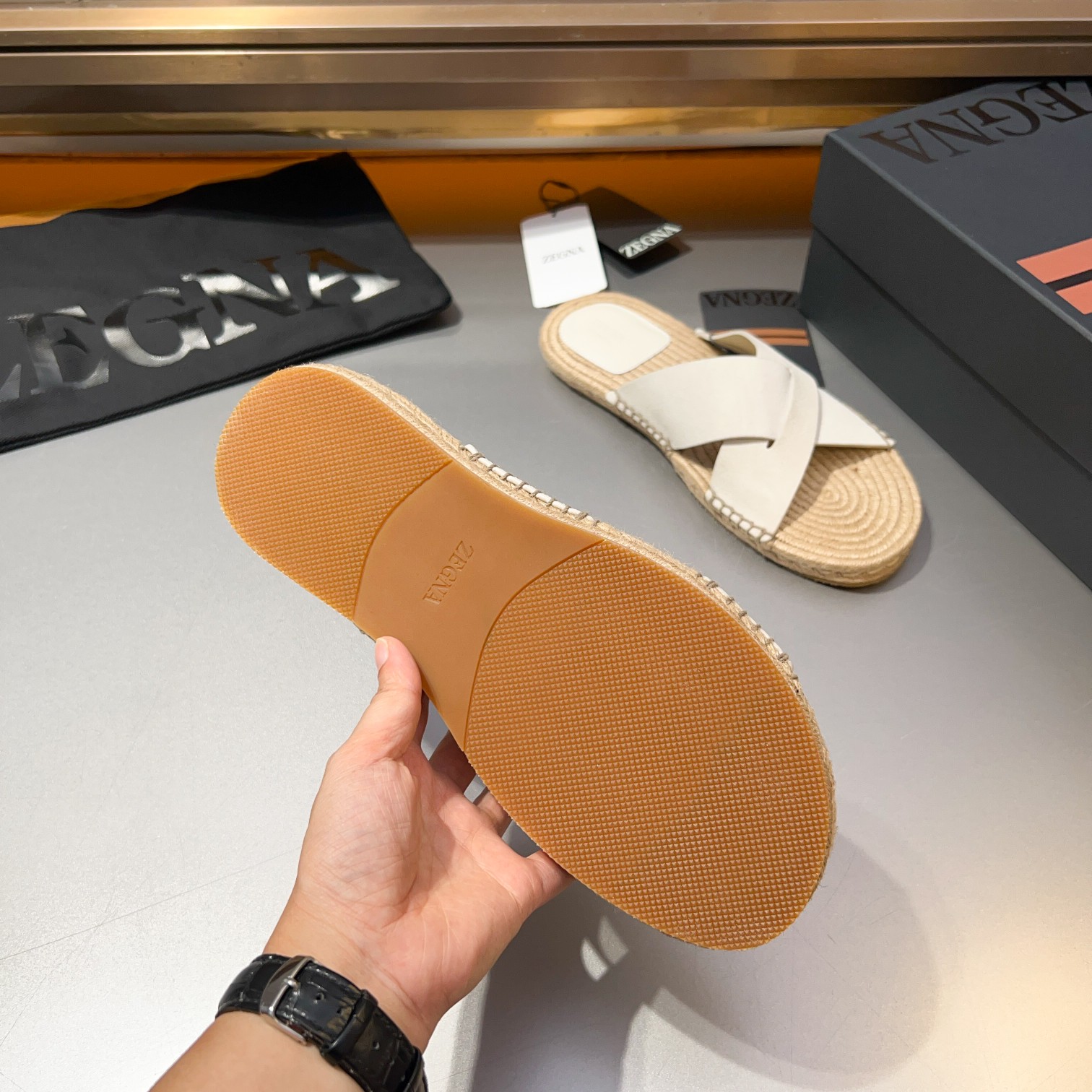 ErmenegildoZegna Zegna Zegna zapatillas 2024 Wu Lei estrella con los mismos modelos ‼ primavera y ve