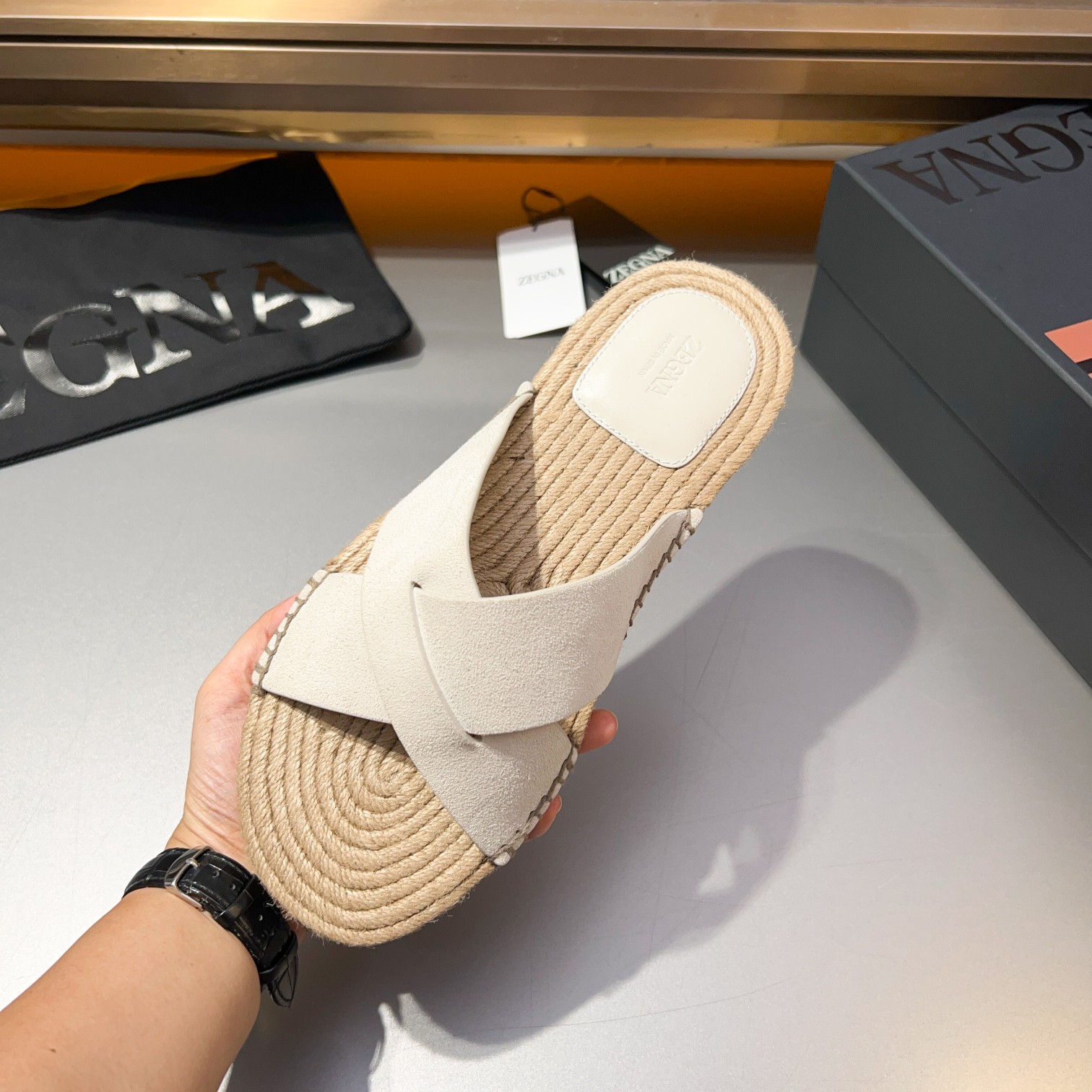 ErmenegildoZegna Zegna Zegna zapatillas 2024 Wu Lei estrella con los mismos modelos ‼ primavera y ve