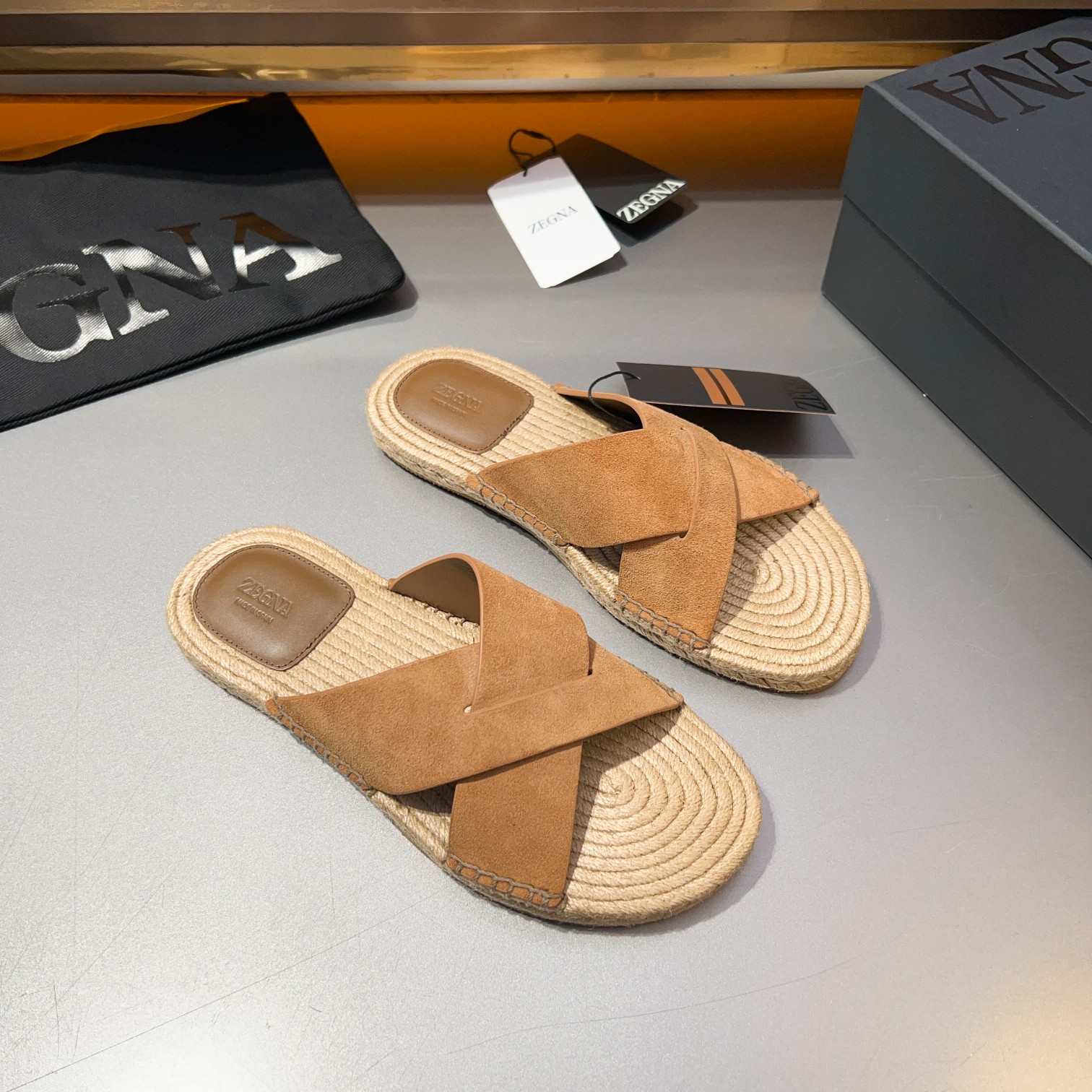 ErmenegildoZegna Zegna Zegna zapatillas 2024 Wu Lei estrella con los mismos modelos ‼ primavera y ve