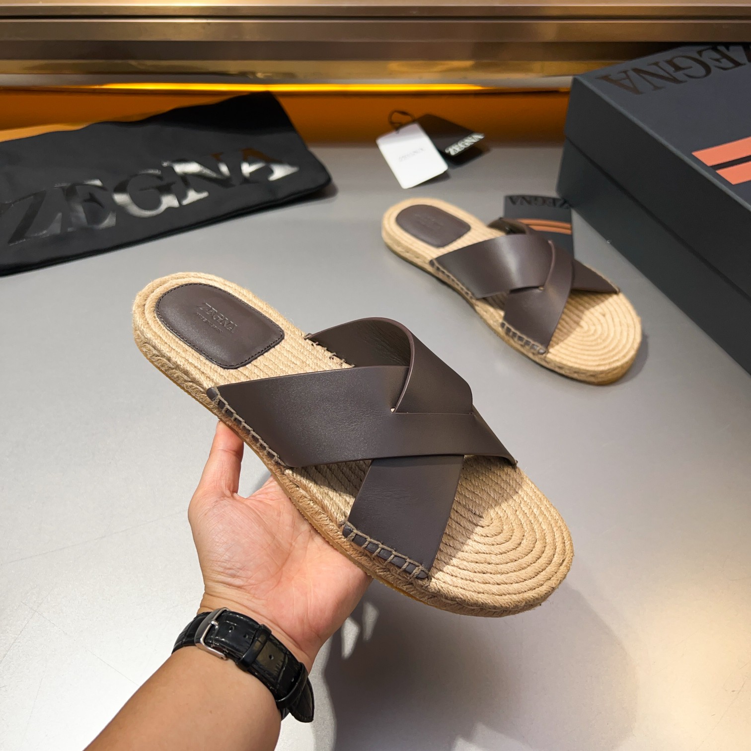 ErmenegildoZegna Zegna Zegna zapatillas 2024 Wu Lei estrella con los mismos modelos ‼ primavera y ve
