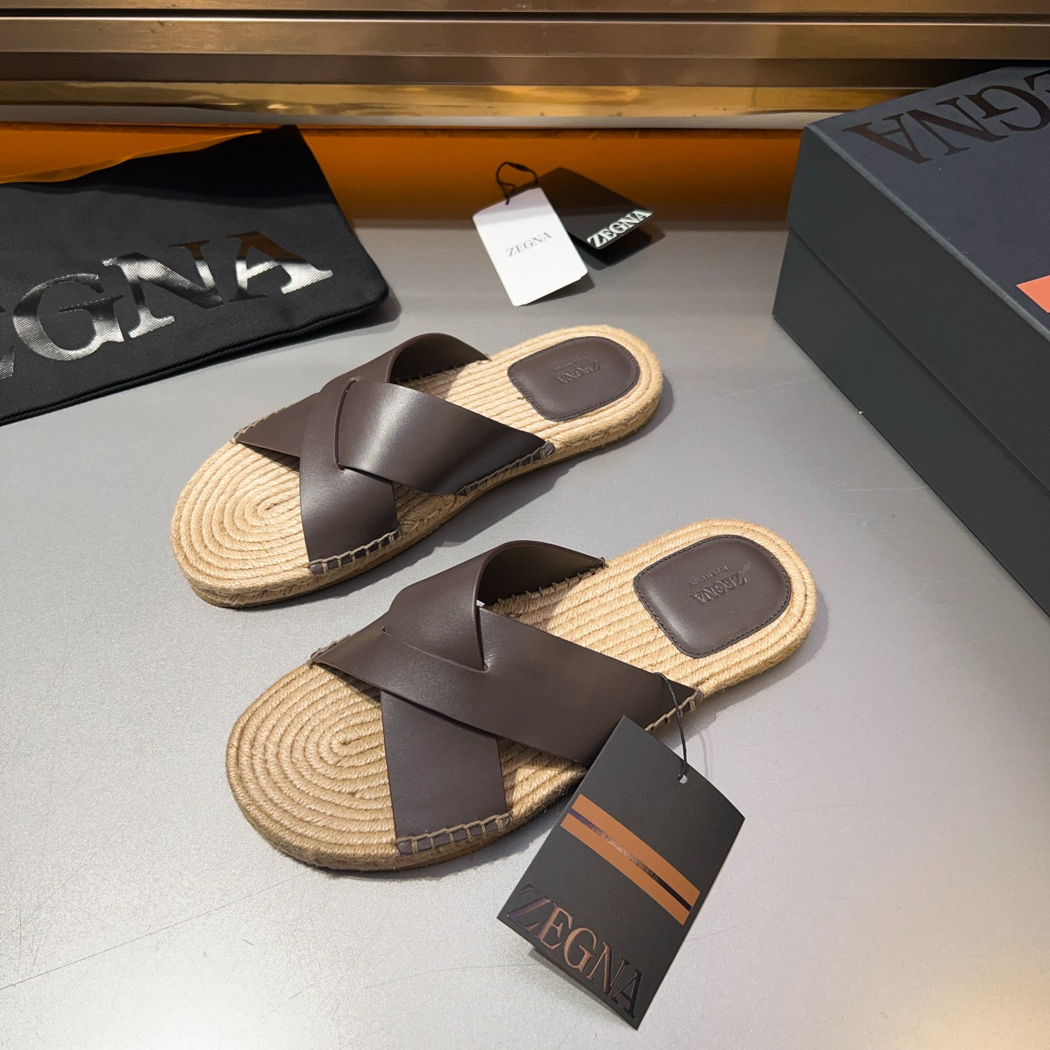 ErmenegildoZegna Zegna Zegna zapatillas 2024 Wu Lei estrella con los mismos modelos ‼ primavera y ve